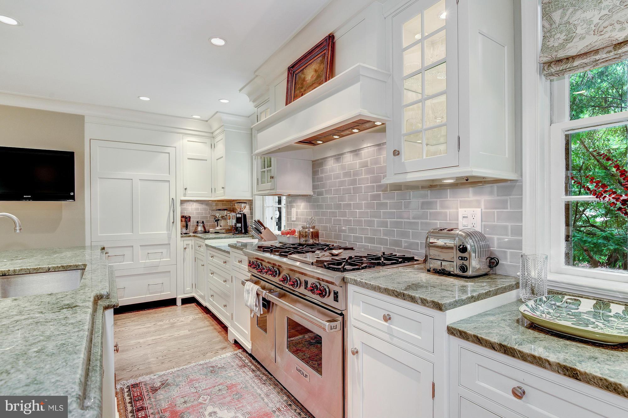 BERKLEY - Residential