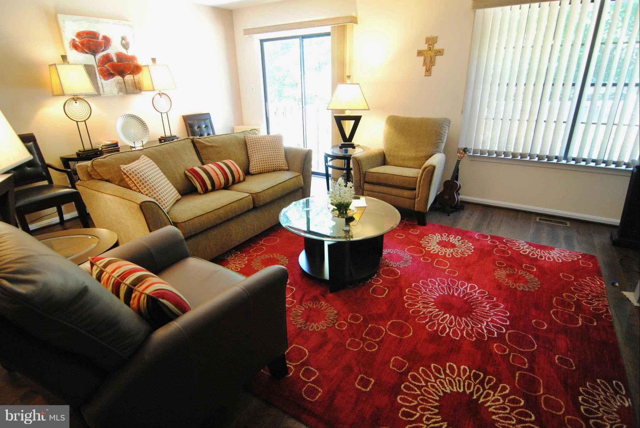 SPRINGFIELD OAKS - Residential