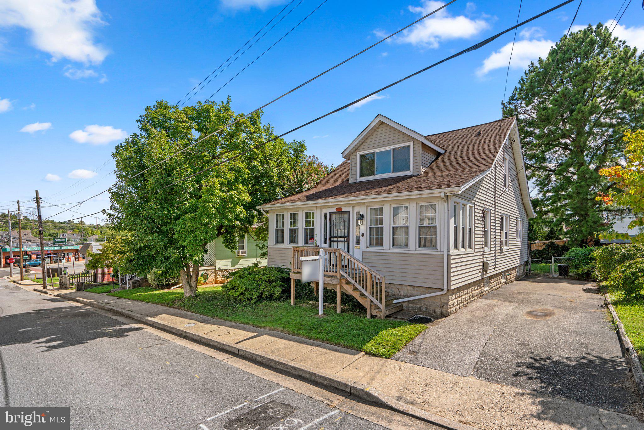 ARBUTUS - Residential