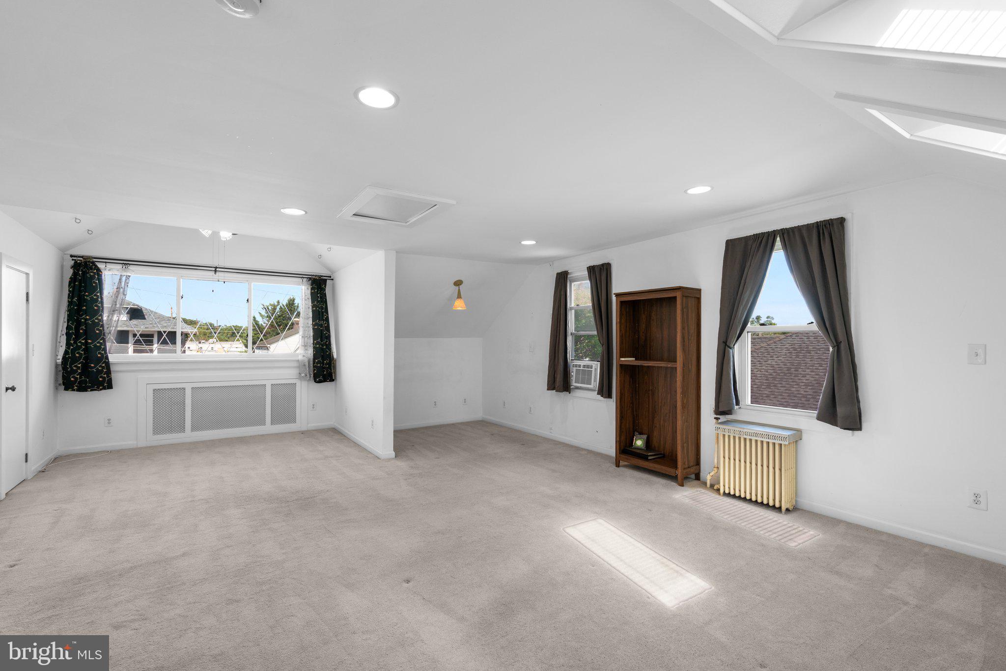 ARBUTUS - Residential