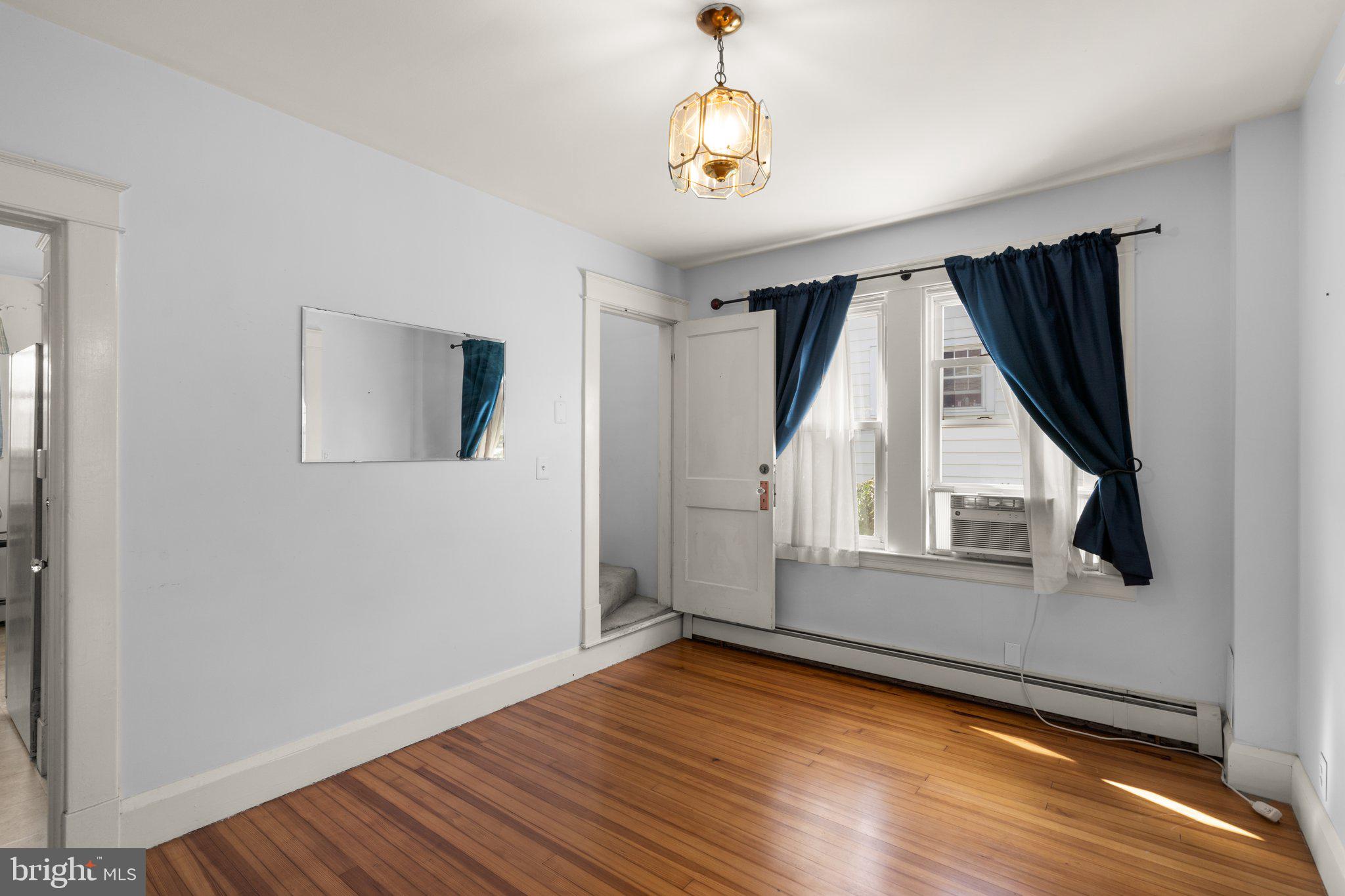 ARBUTUS - Residential