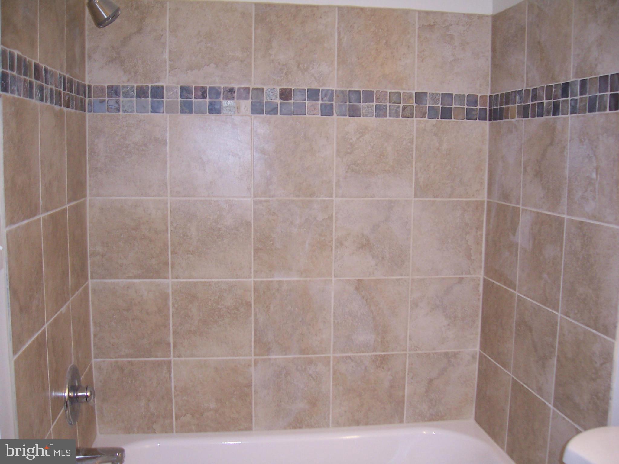 ST CHARLES SUB - WAKEFIELD - Residential Lease