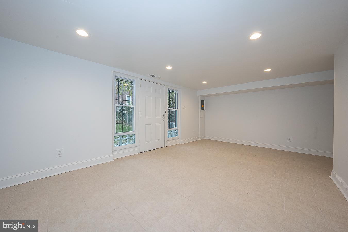 EASTWICK - Residential