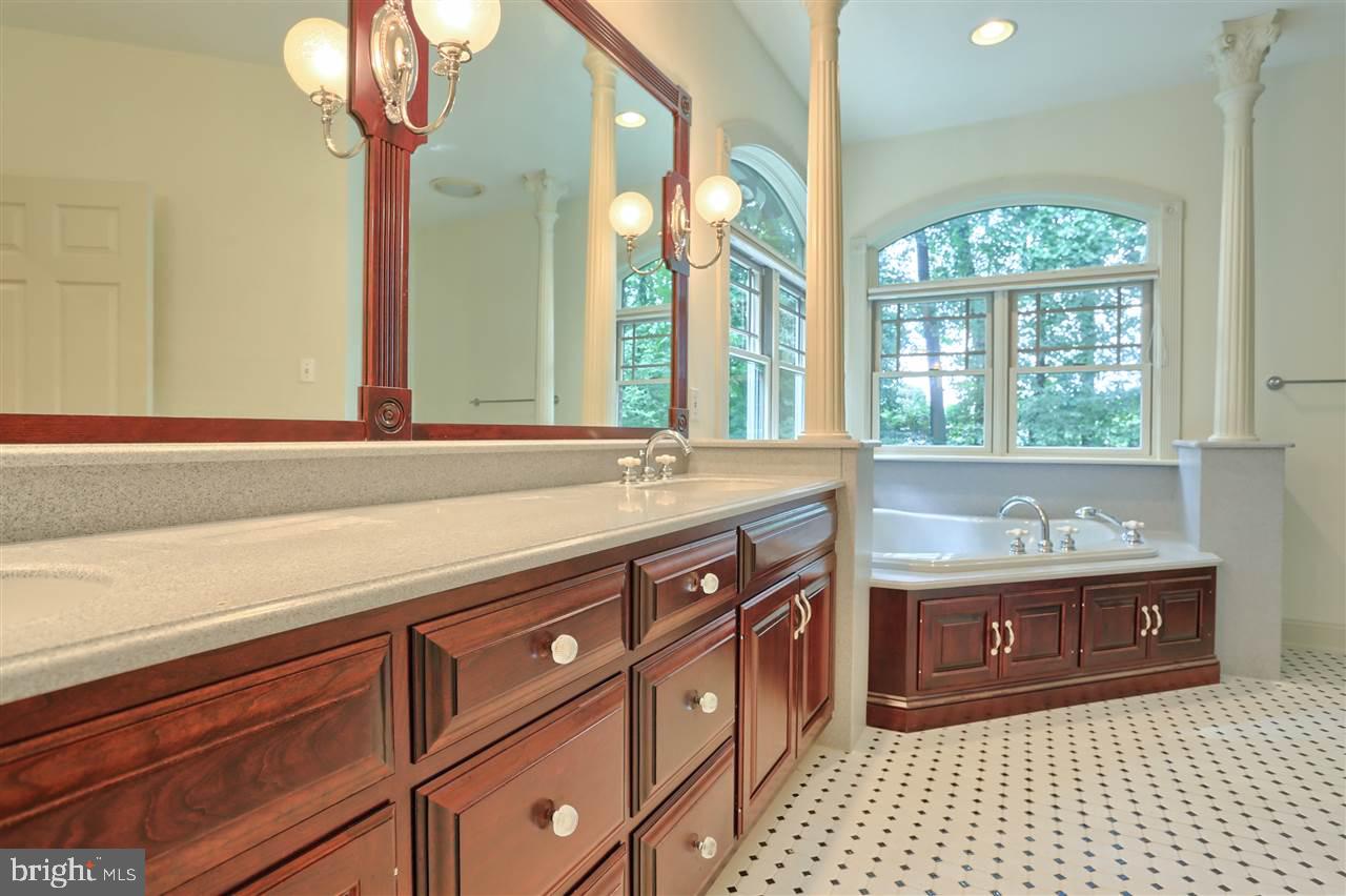 PARK HILLS - Residential