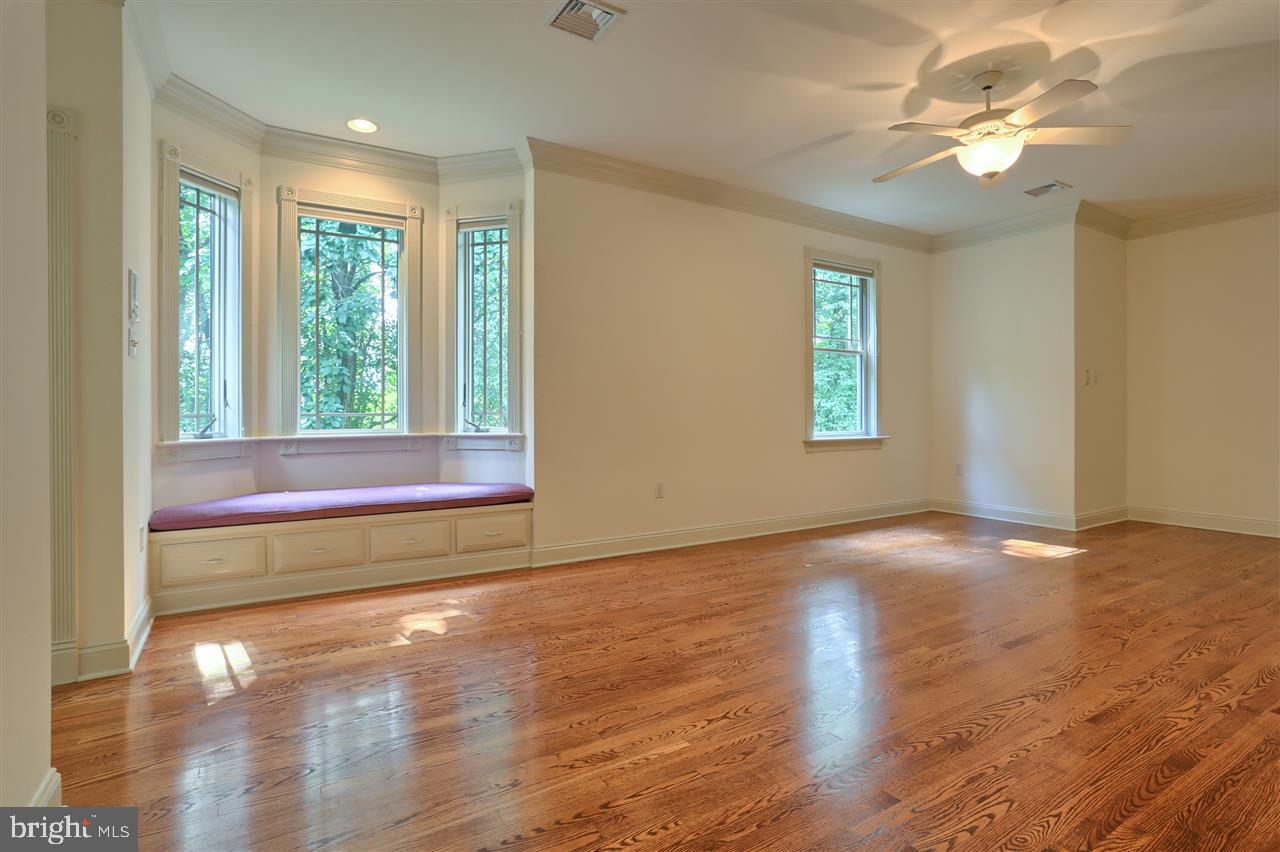 PARK HILLS - Residential