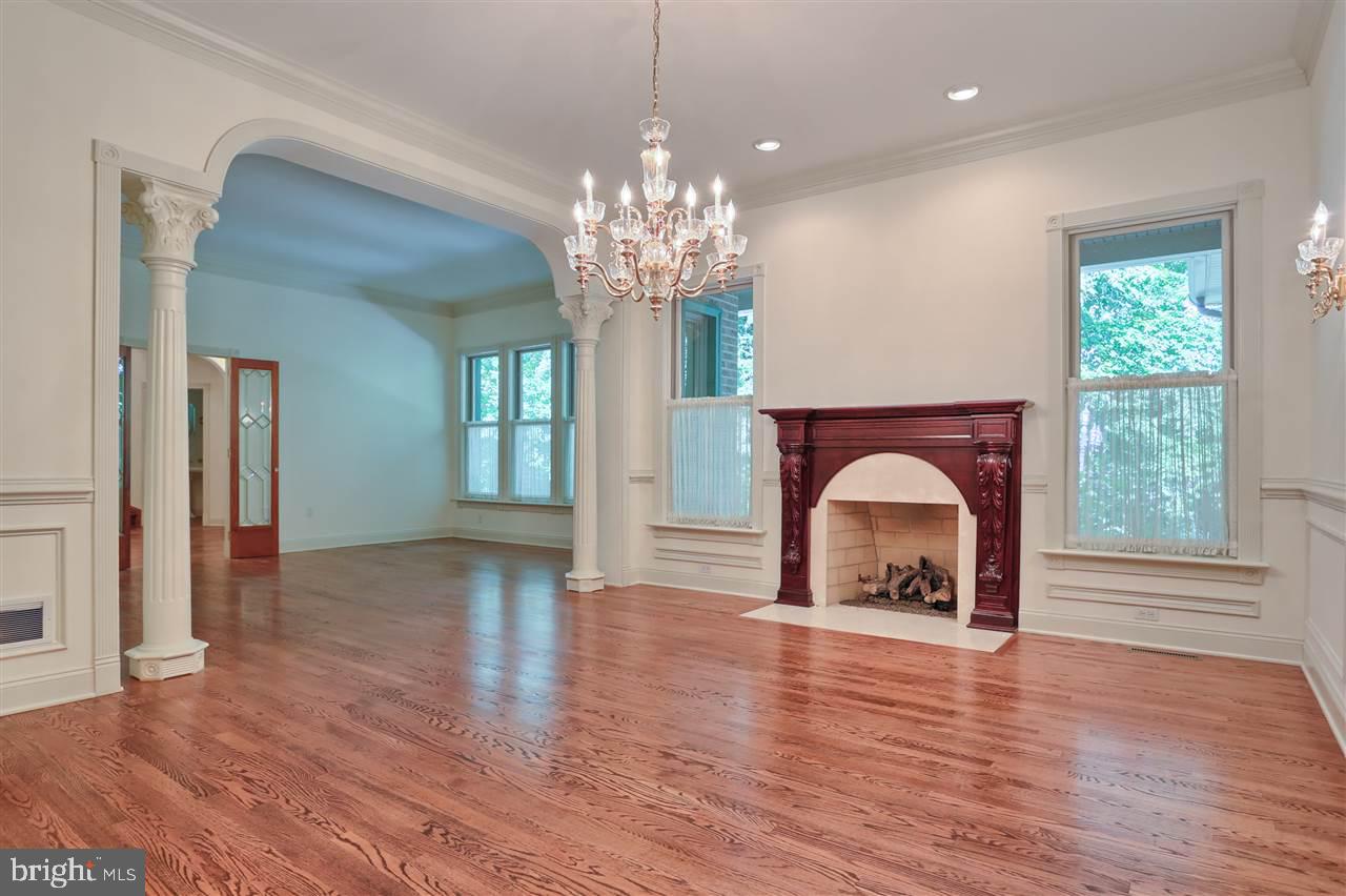 PARK HILLS - Residential