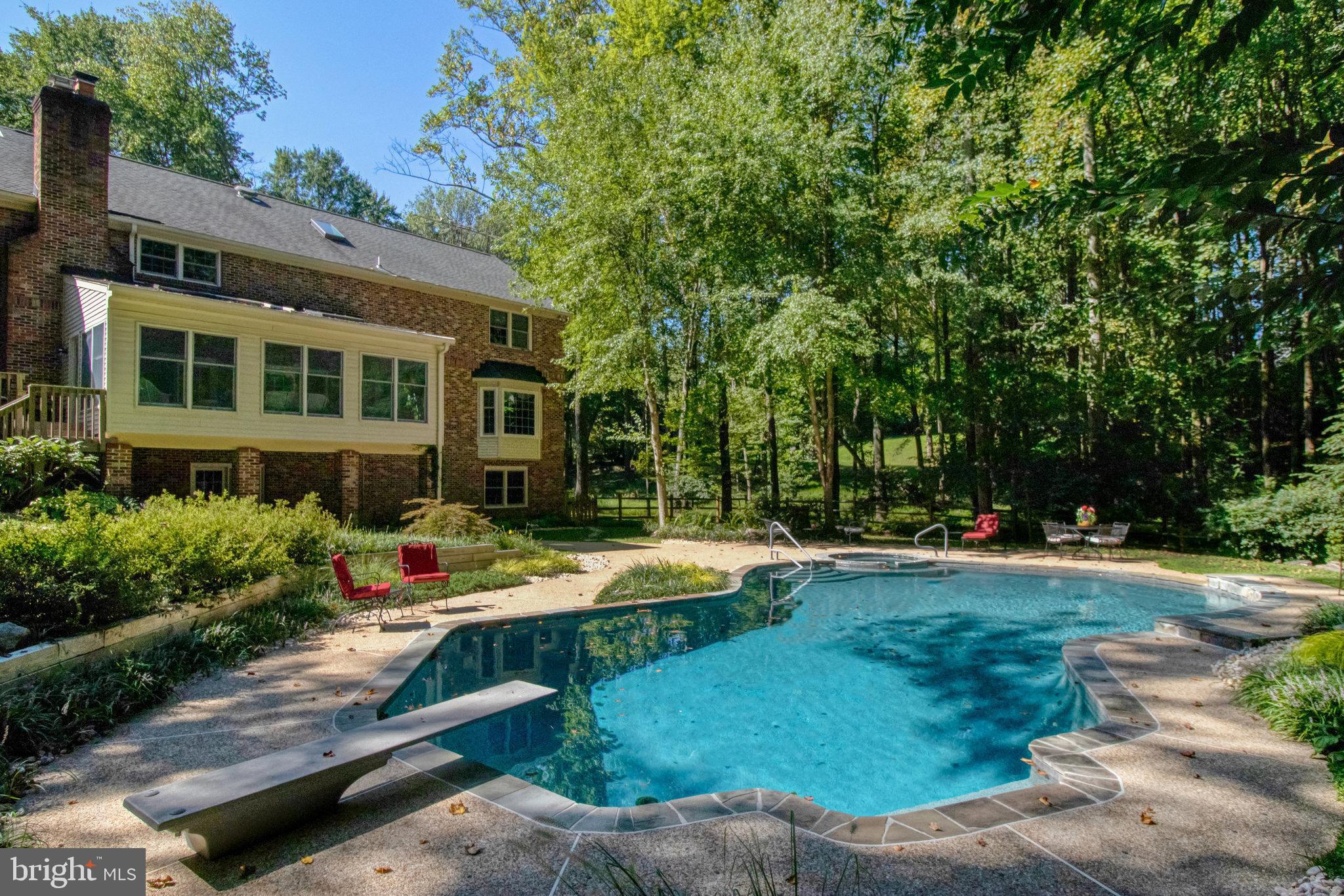 RICHLAND MEADOWS - Residential