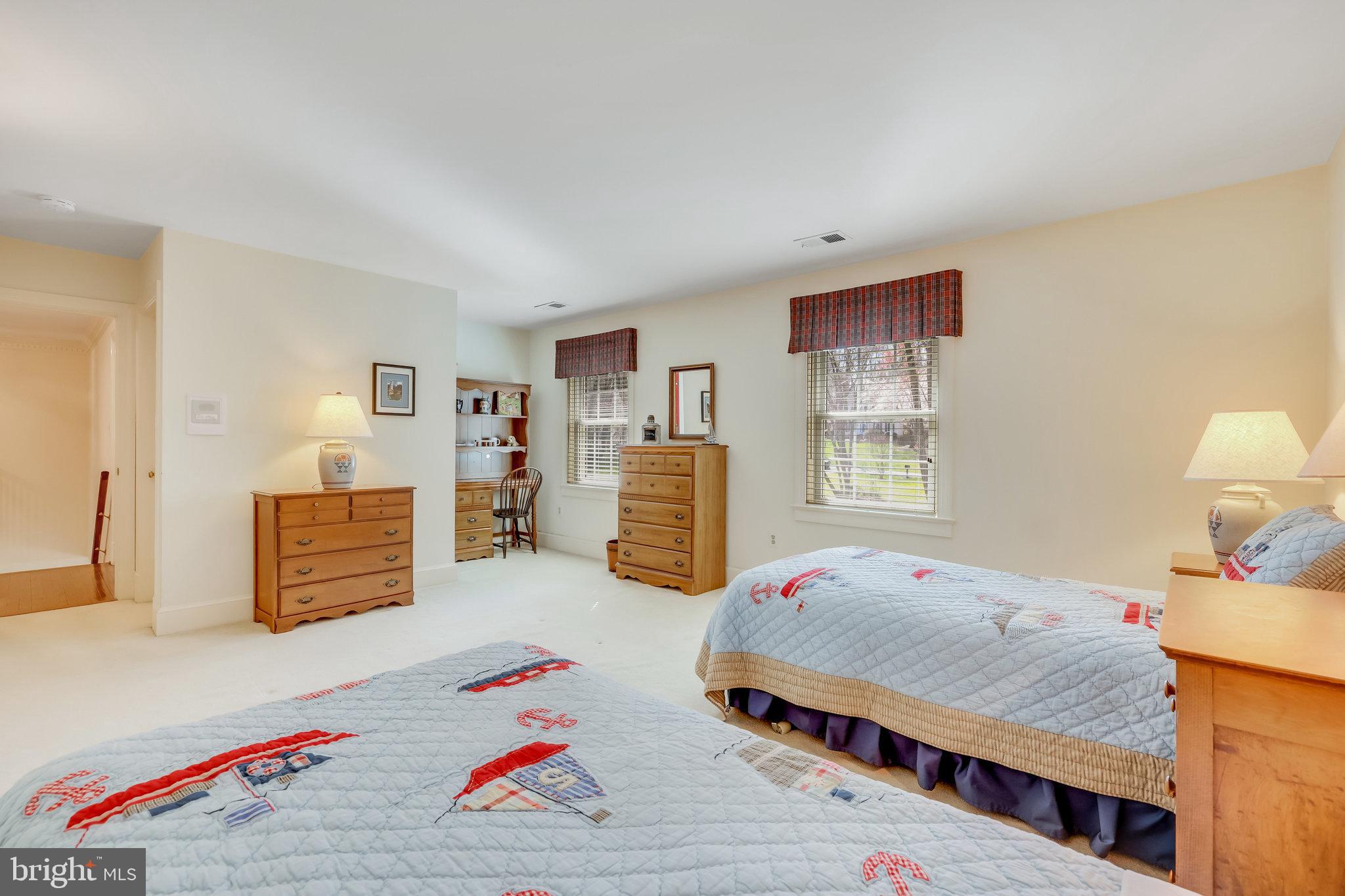 RICHLAND MEADOWS - Residential