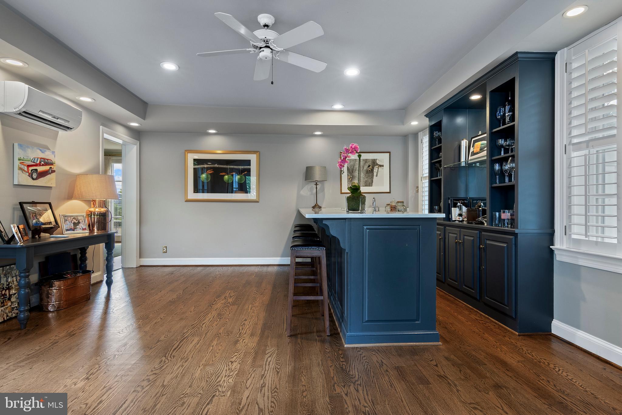 ASHWOOD MANOR - Residential