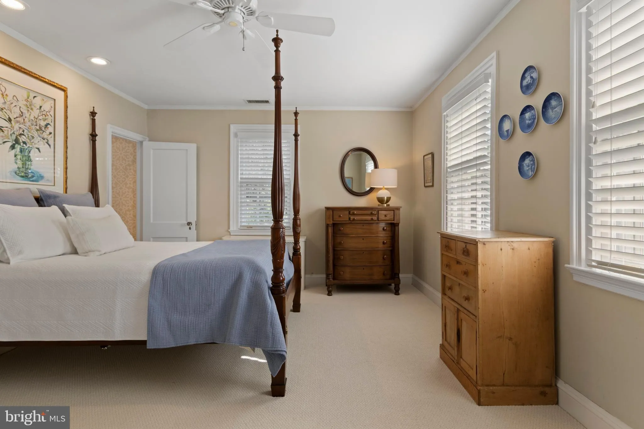 Villanova, Pennsylvania 19085, United States, 6 Bedrooms Bedrooms, ,6 BathroomsBathrooms,Residential,Active,187608