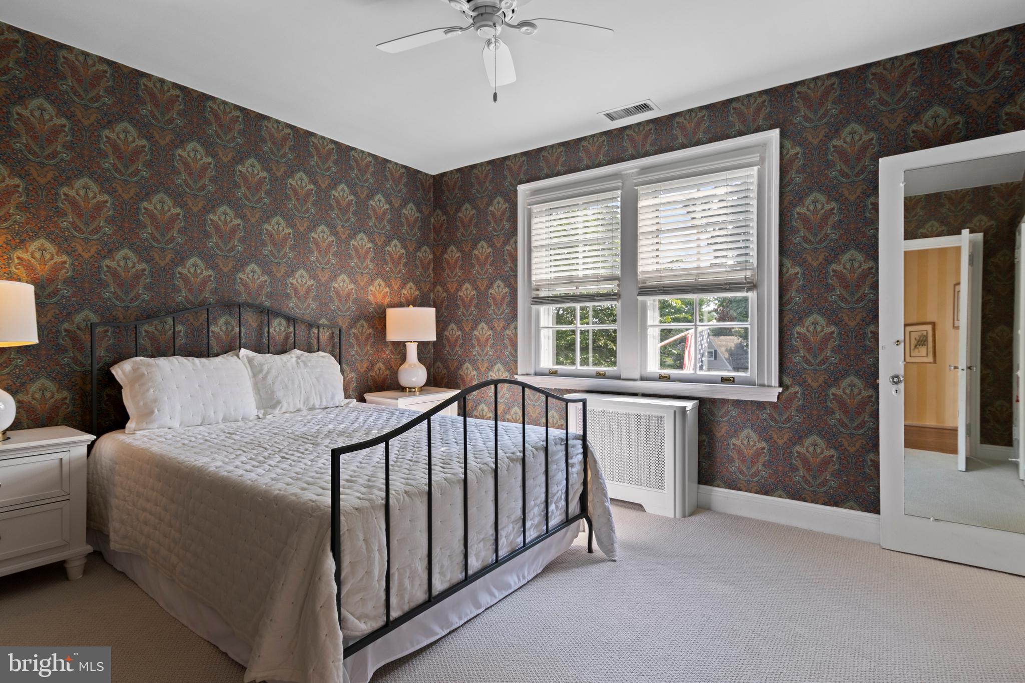 ASHWOOD MANOR - Residential