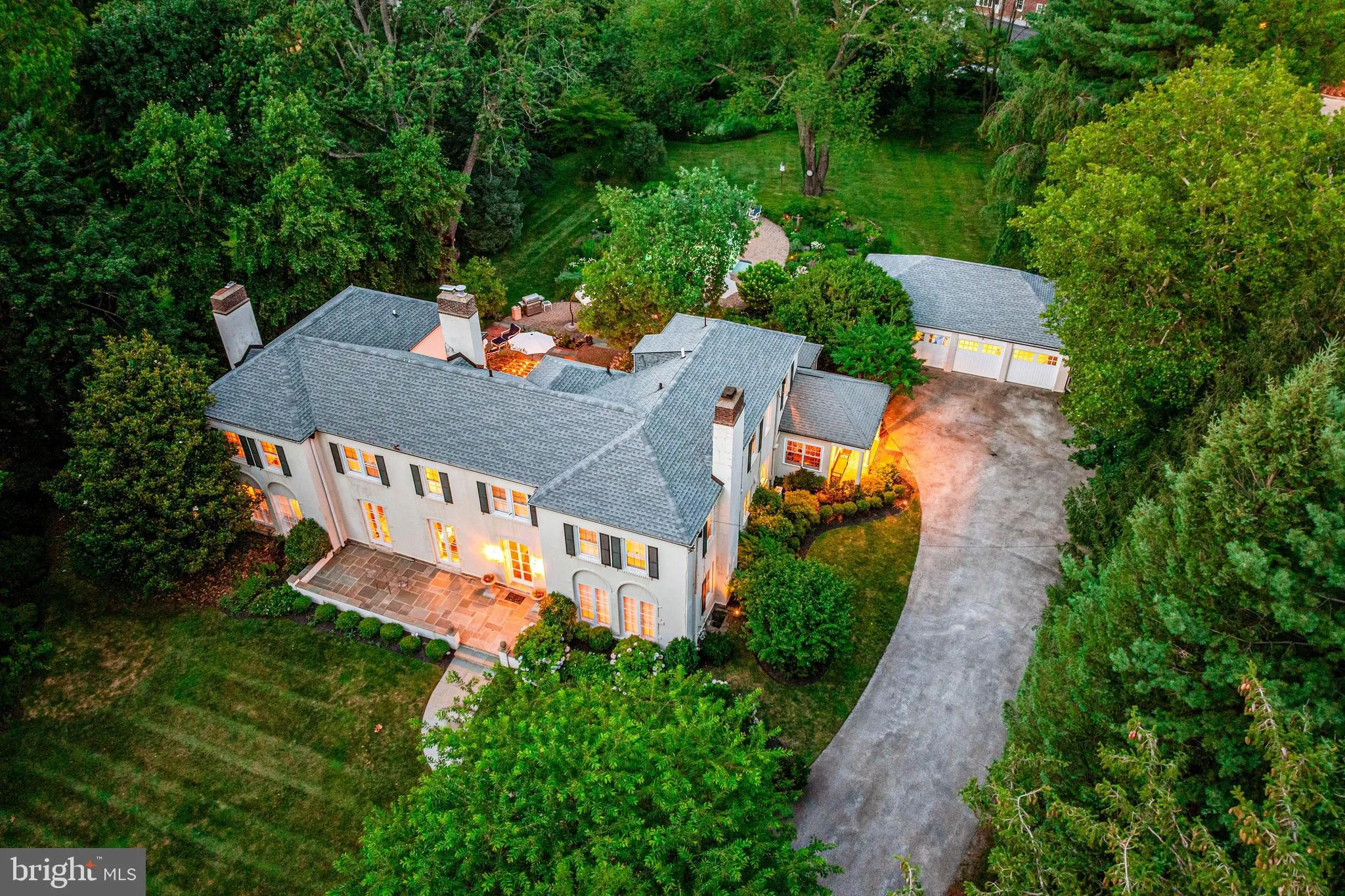 Villanova, Pennsylvania 19085, United States, 6 Bedrooms Bedrooms, ,6 BathroomsBathrooms,Residential,Active,187608
