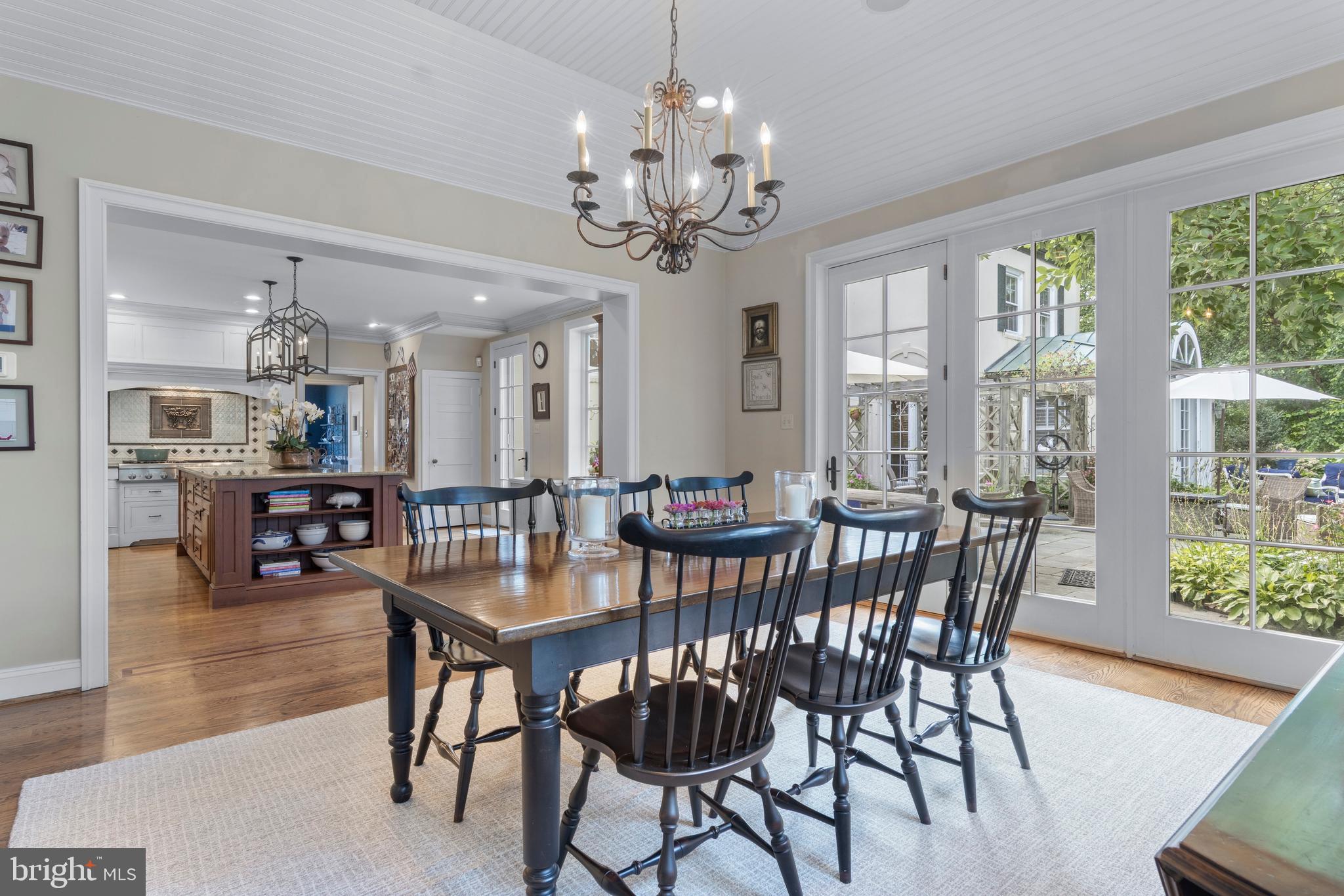 ASHWOOD MANOR - Residential