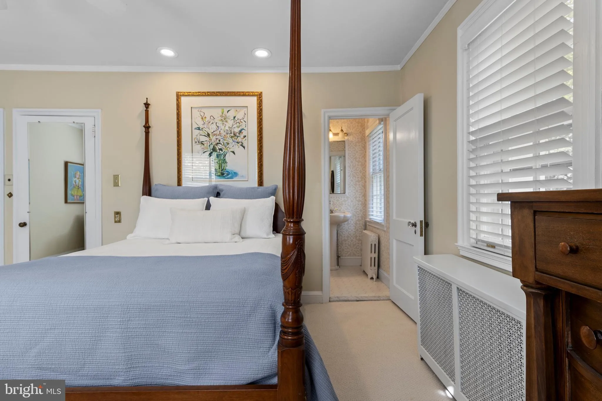 Villanova, Pennsylvania 19085, United States, 6 Bedrooms Bedrooms, ,6 BathroomsBathrooms,Residential,Active,187608