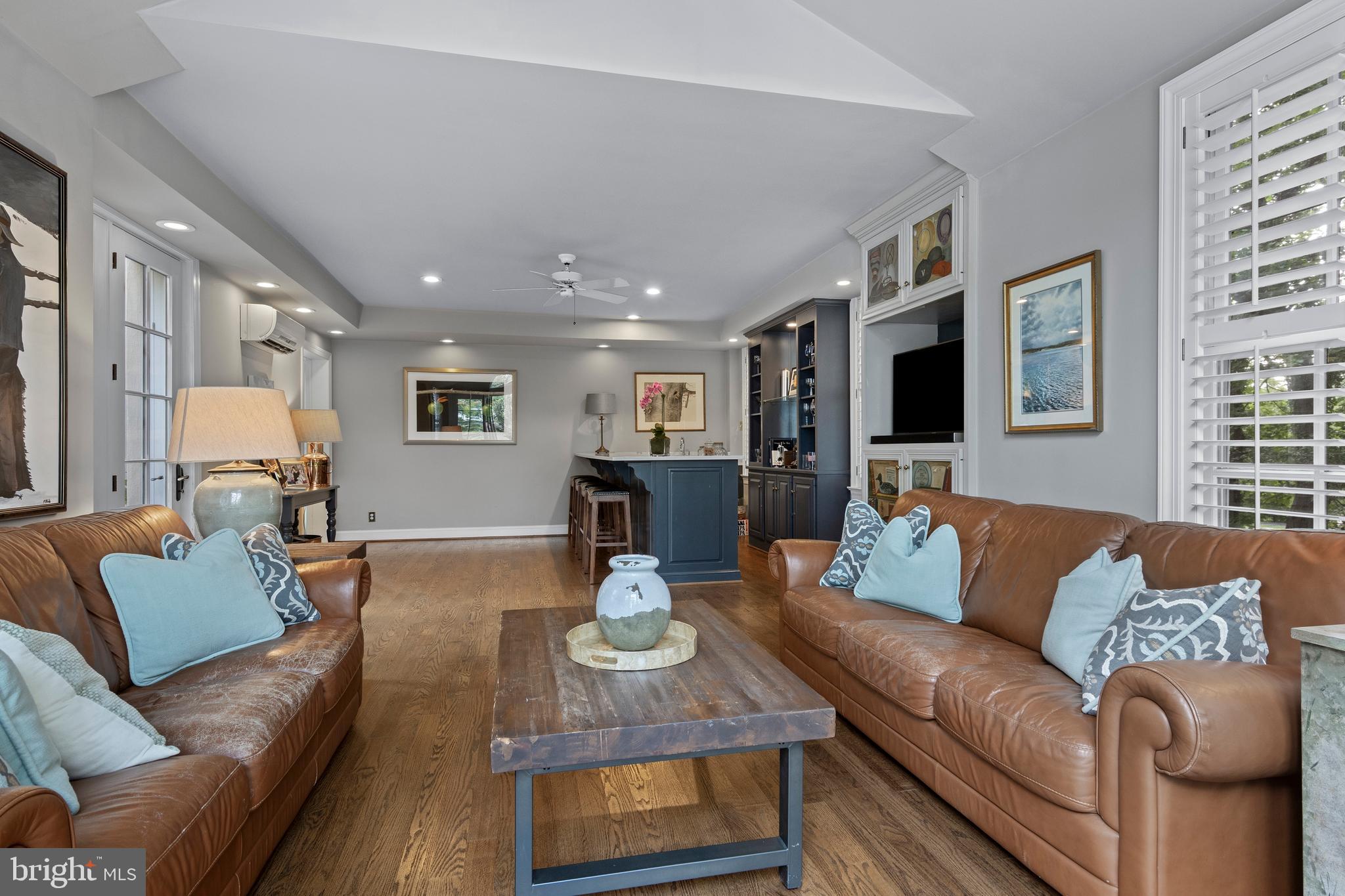 ASHWOOD MANOR - Residential