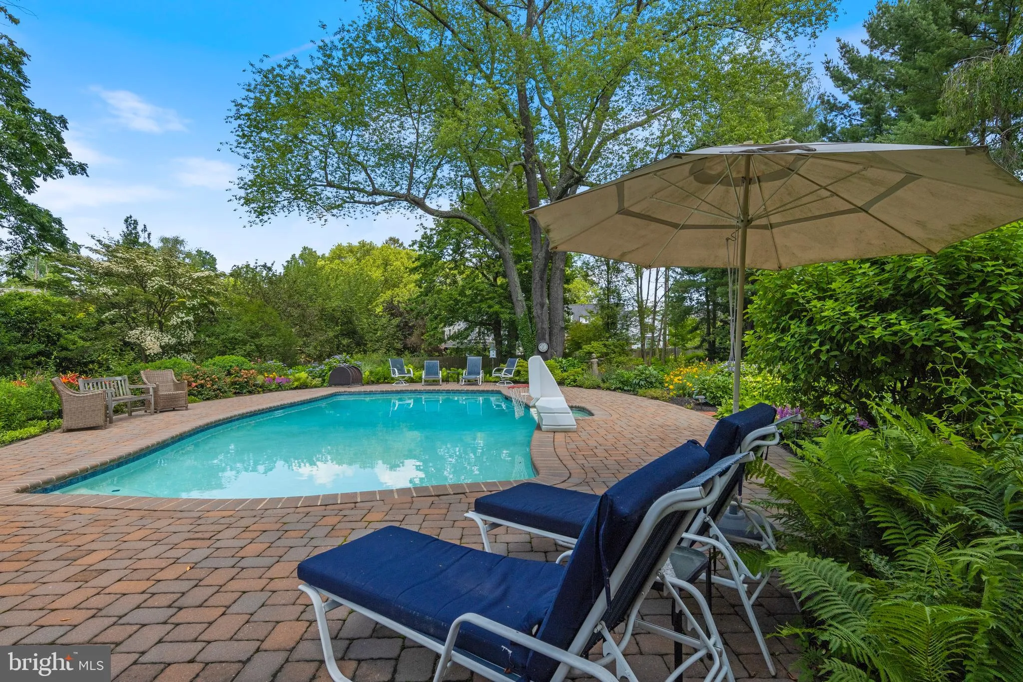 Villanova, Pennsylvania 19085, United States, 6 Bedrooms Bedrooms, ,6 BathroomsBathrooms,Residential,Active,187608