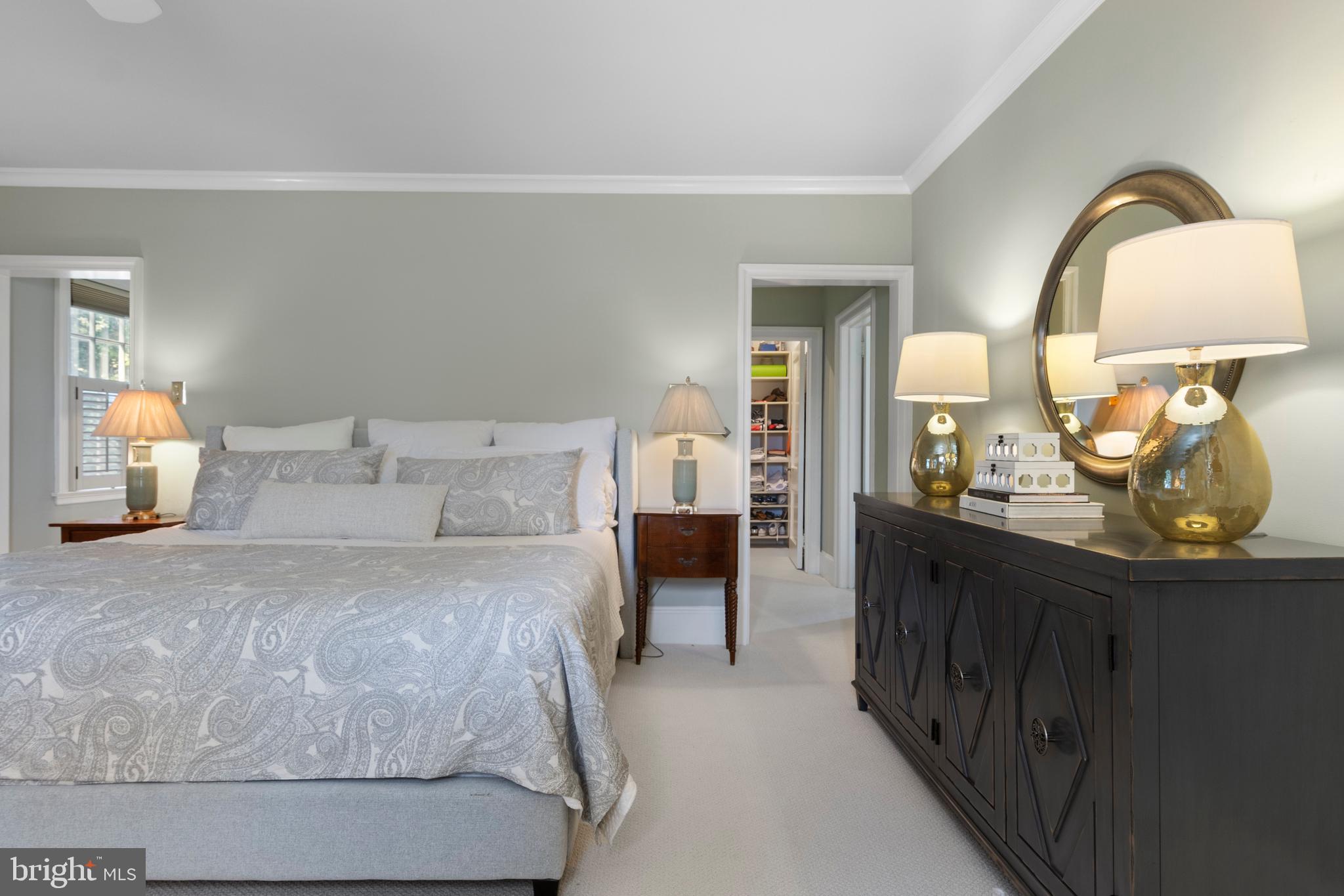 ASHWOOD MANOR - Residential