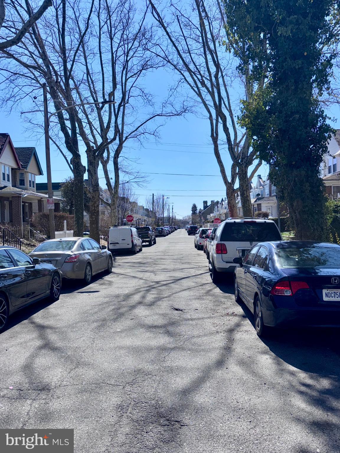 5814 N FAIRHILL STREET