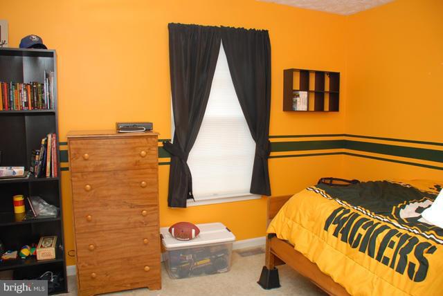 LAUREL GLEN - Residential Lease