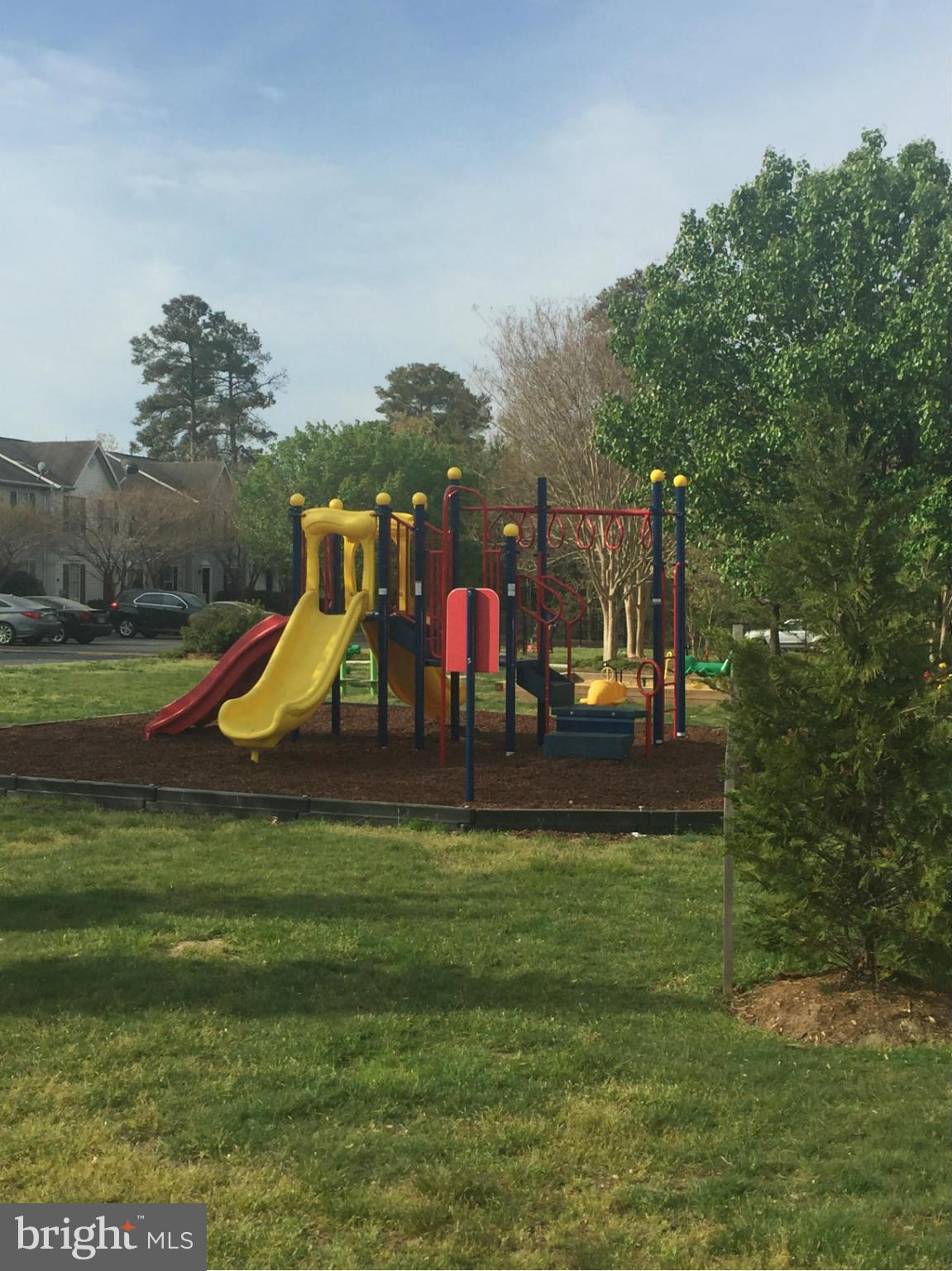 LAUREL GLEN - Residential Lease