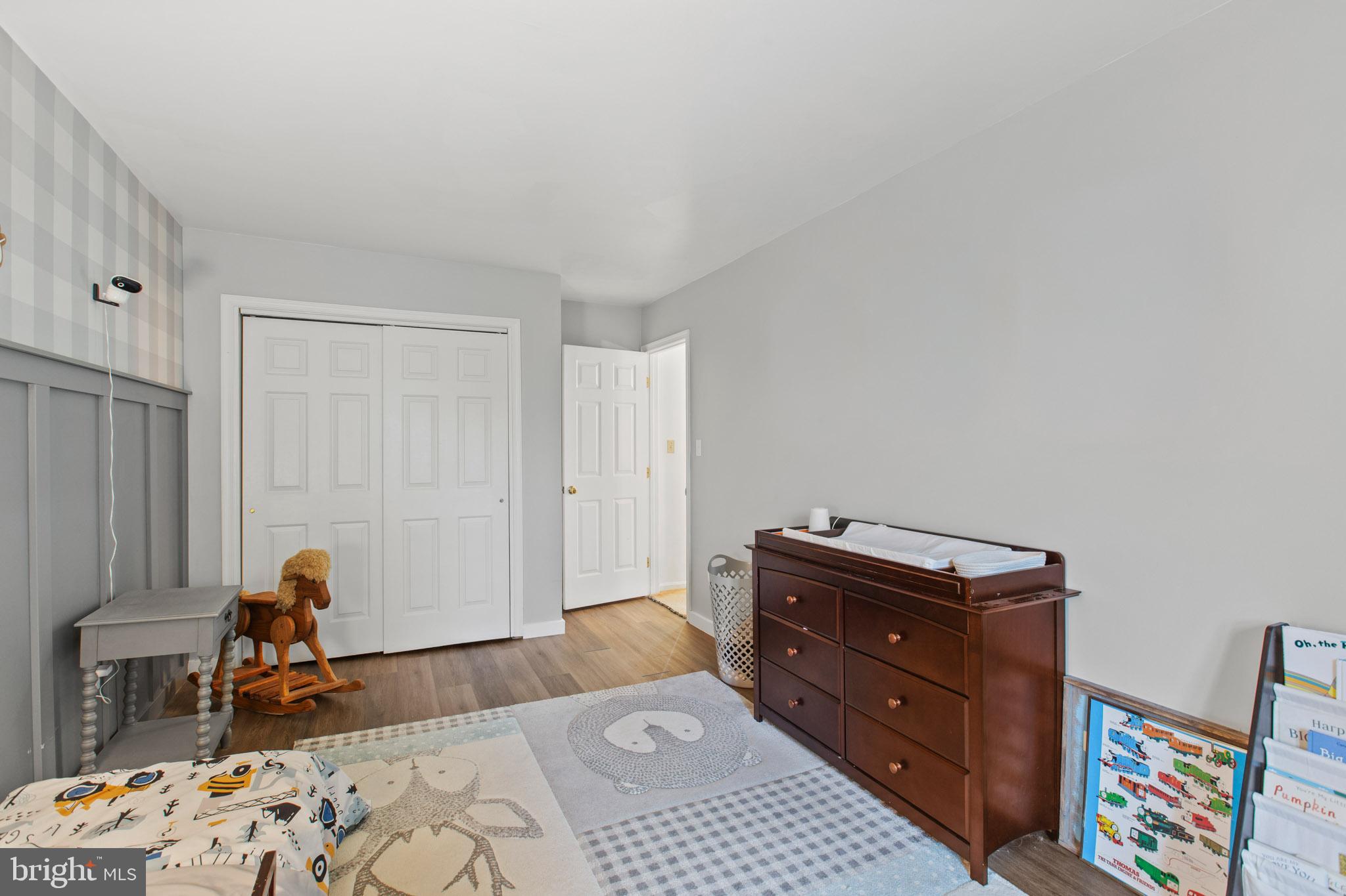 MILL CREEK CONDOMINIUMS - Residential Lease