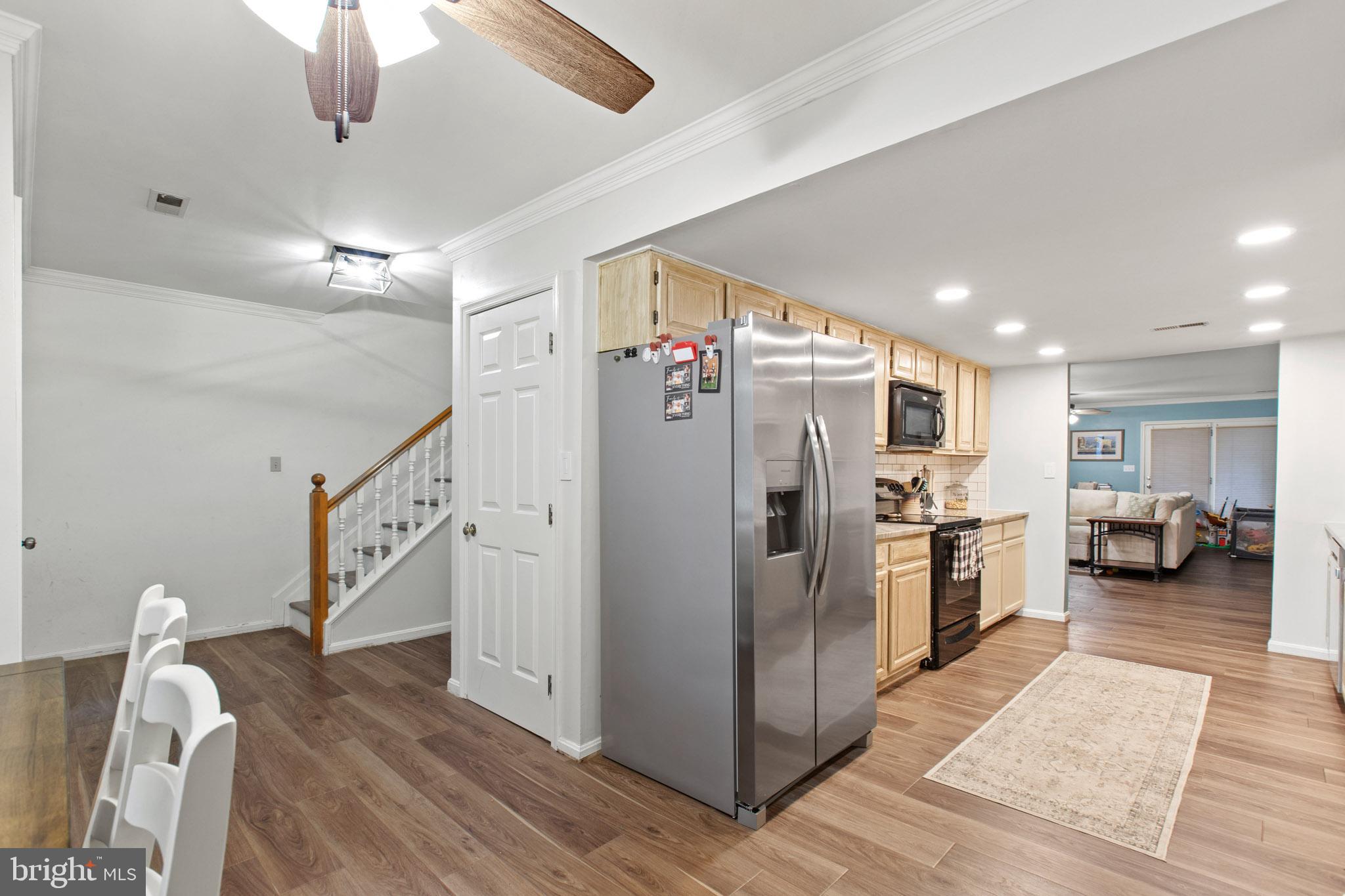 MILL CREEK CONDOMINIUMS - Residential Lease