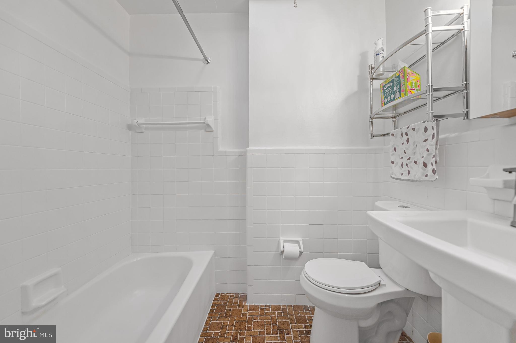 CEDARBROOK - Residential