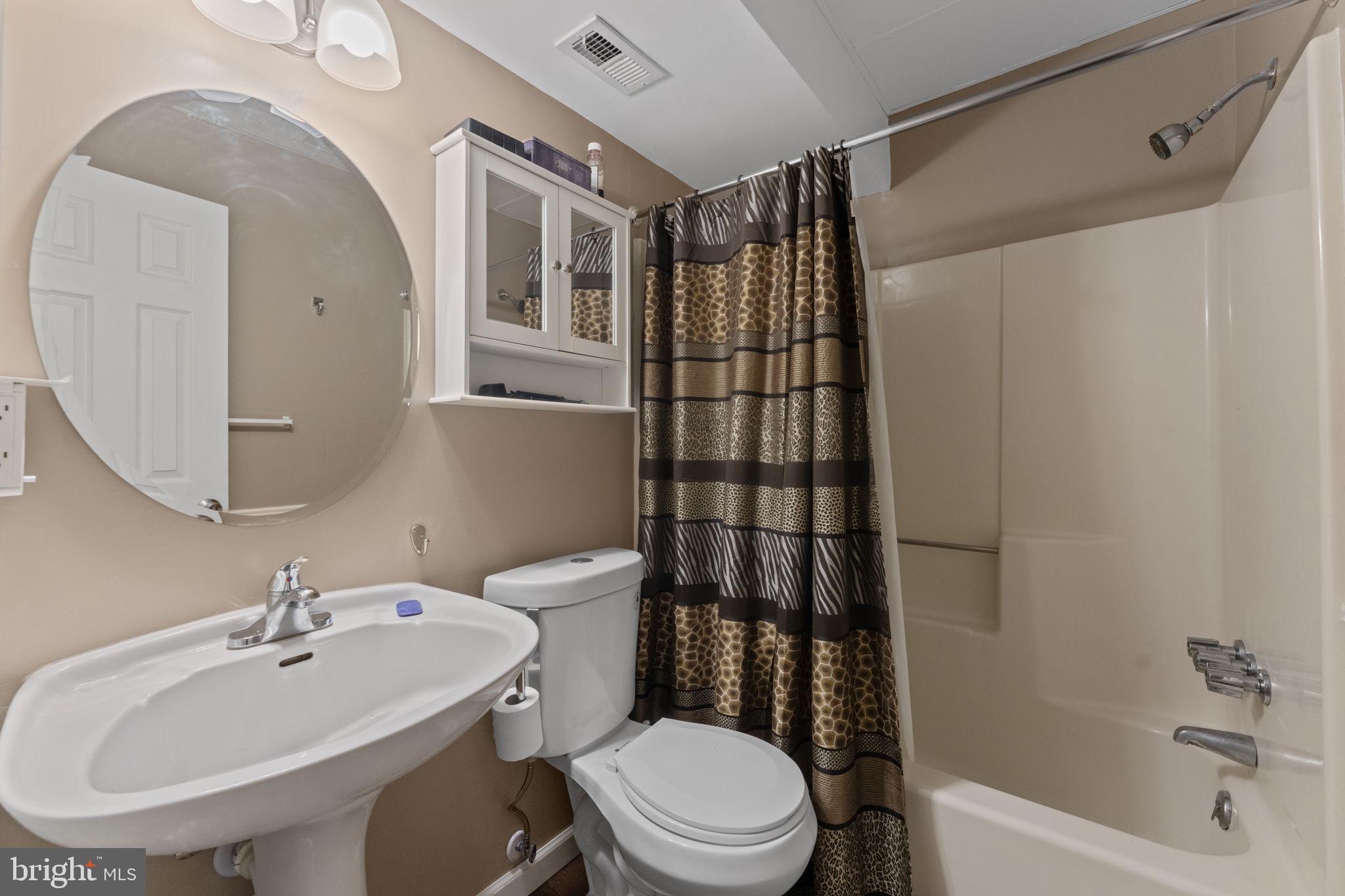 SILVER HILL HEIGHTS - Residential