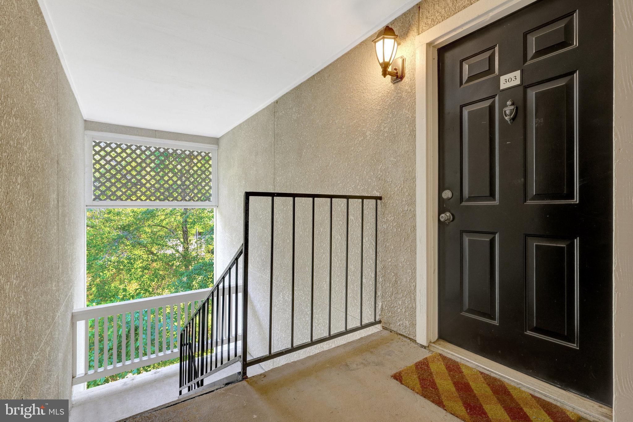 1515 LINCOLN WAY 303