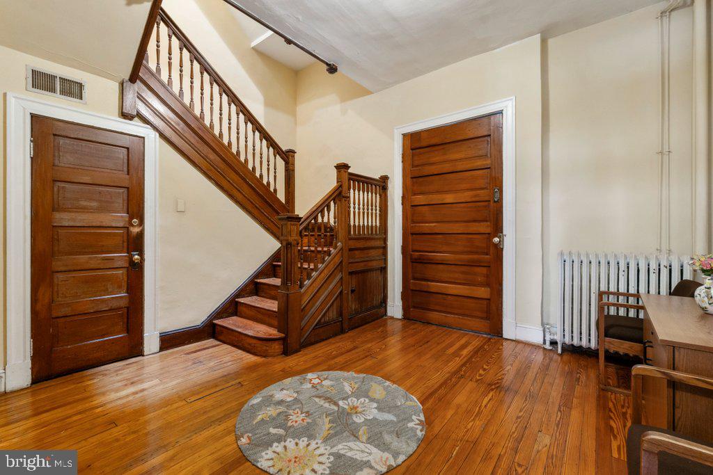 CHARLES VILLAGE - Residential Income