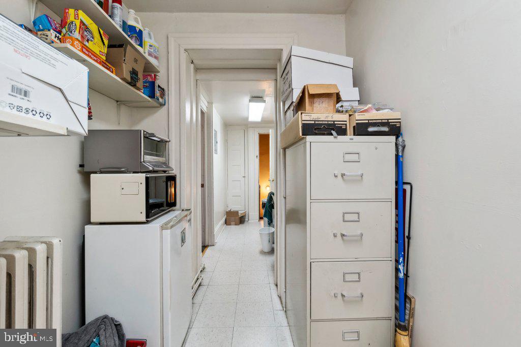 CHARLES VILLAGE - Residential Income