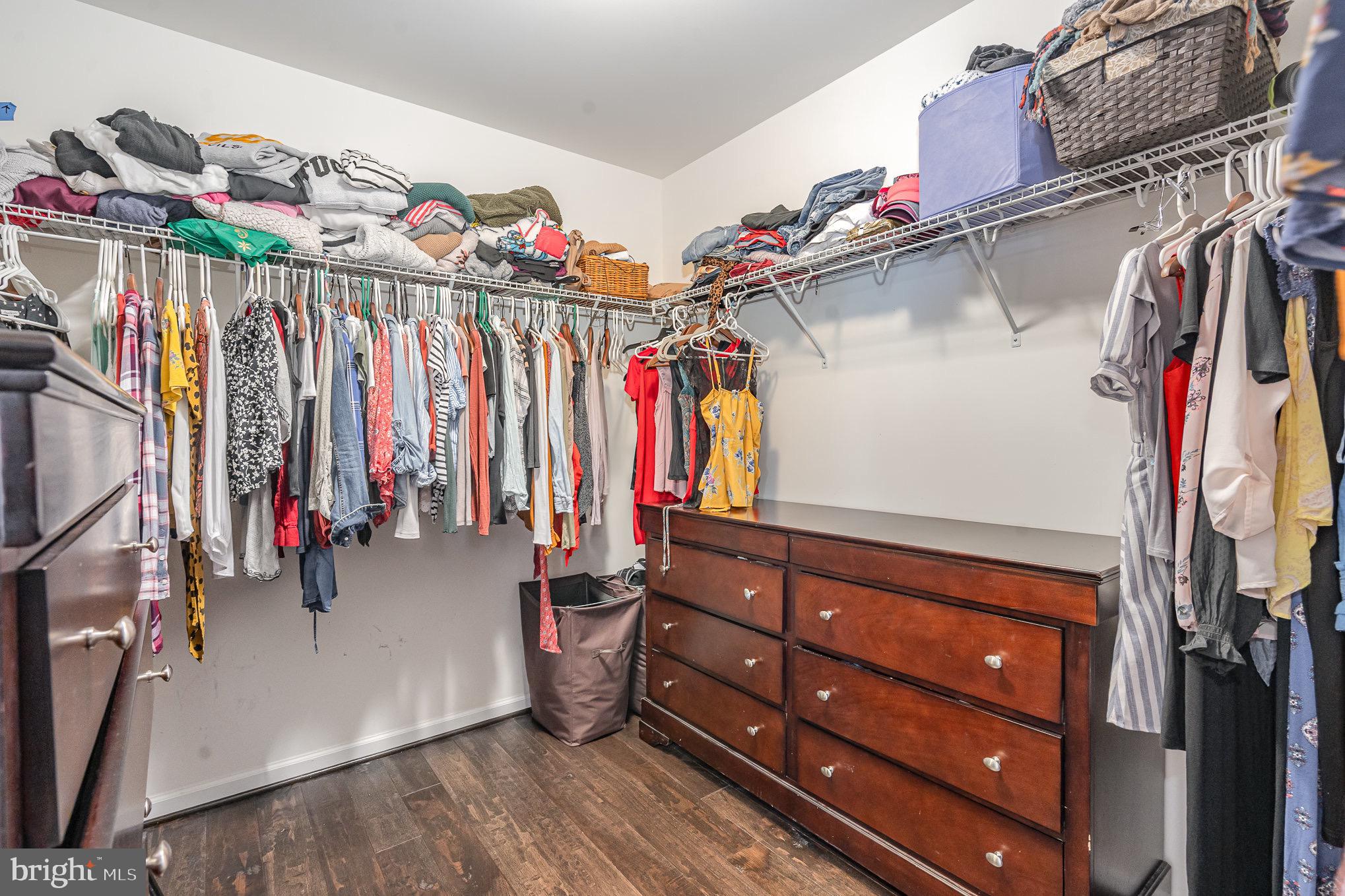 EASTVIEW AT STONE RIDGE - Residential Lease