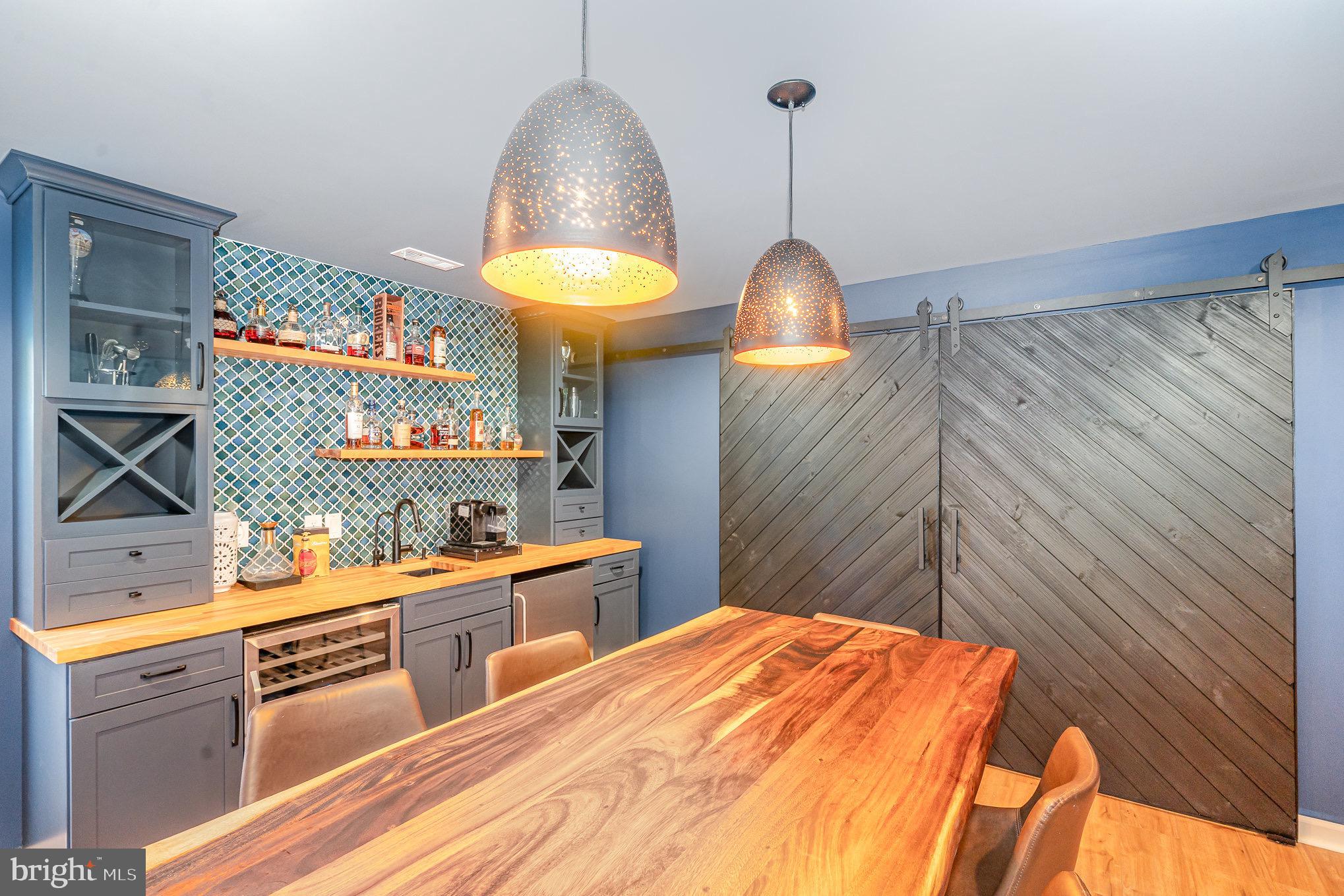 EASTVIEW AT STONE RIDGE - Residential Lease