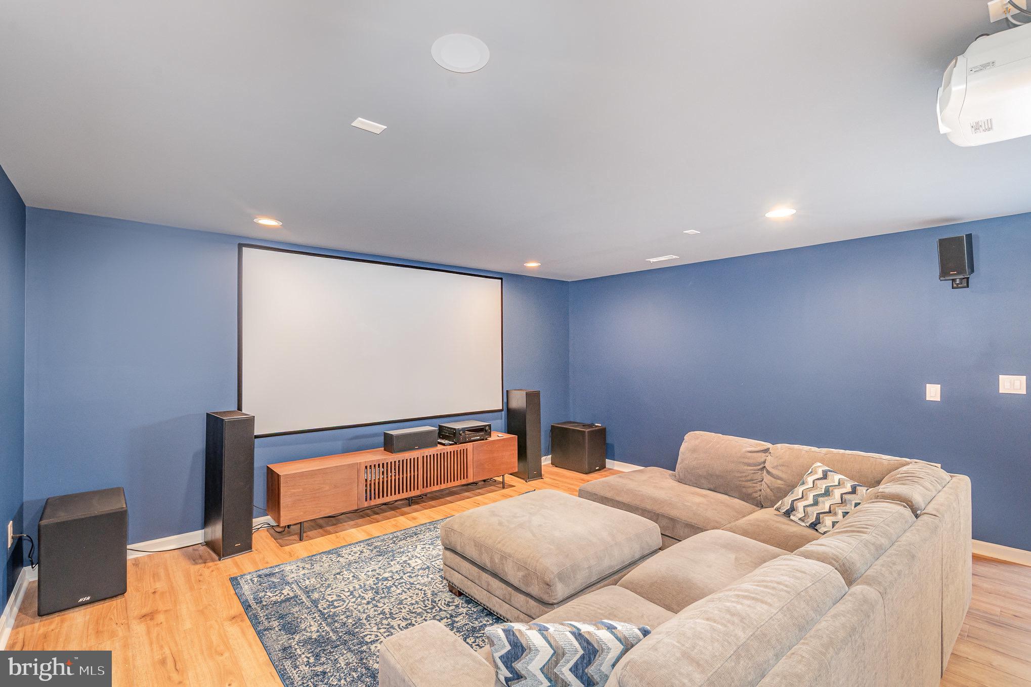 EASTVIEW AT STONE RIDGE - Residential Lease