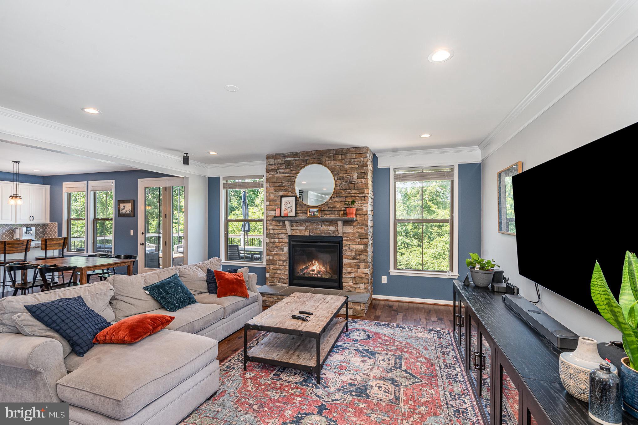 EASTVIEW AT STONE RIDGE - Residential Lease