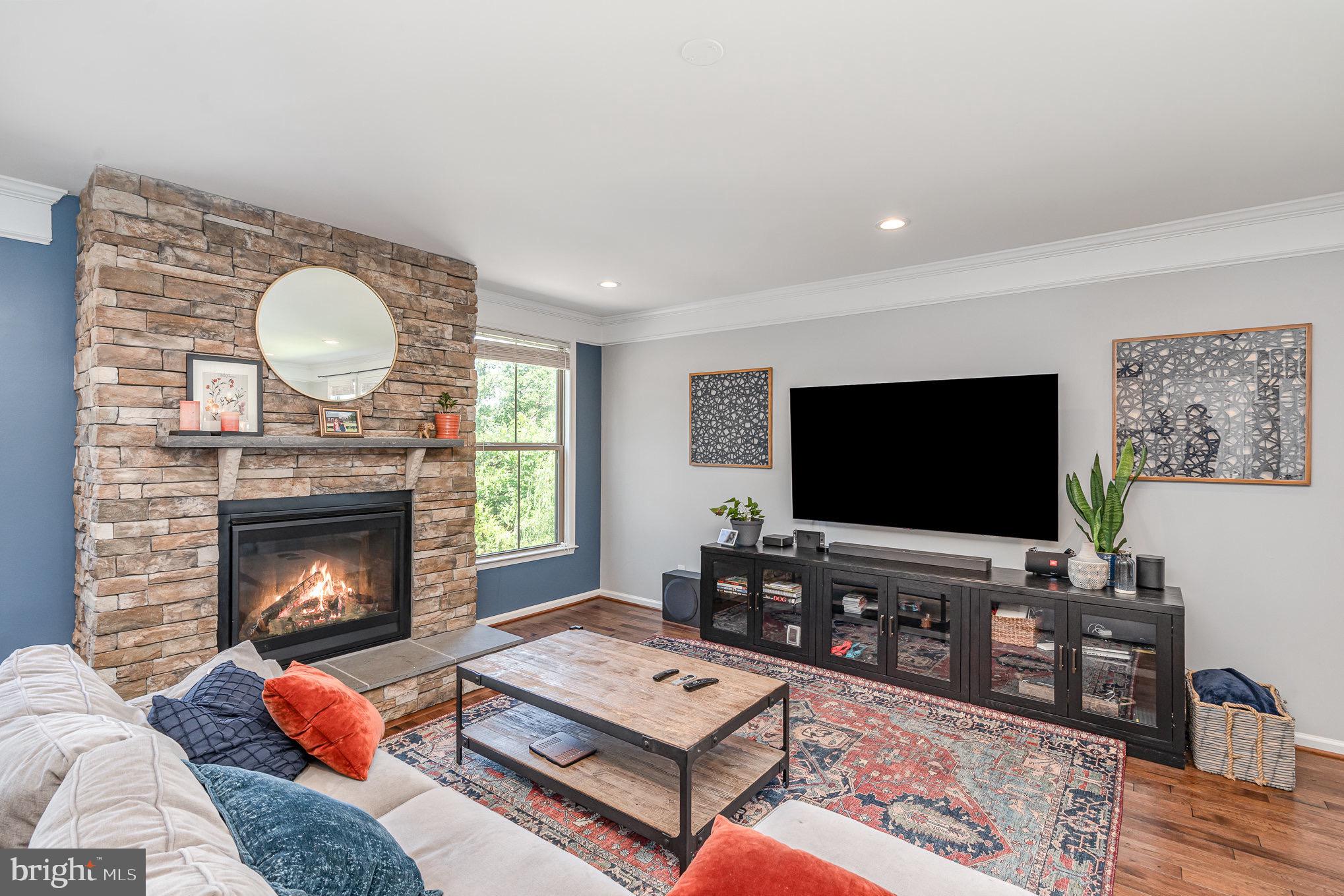 EASTVIEW AT STONE RIDGE - Residential Lease