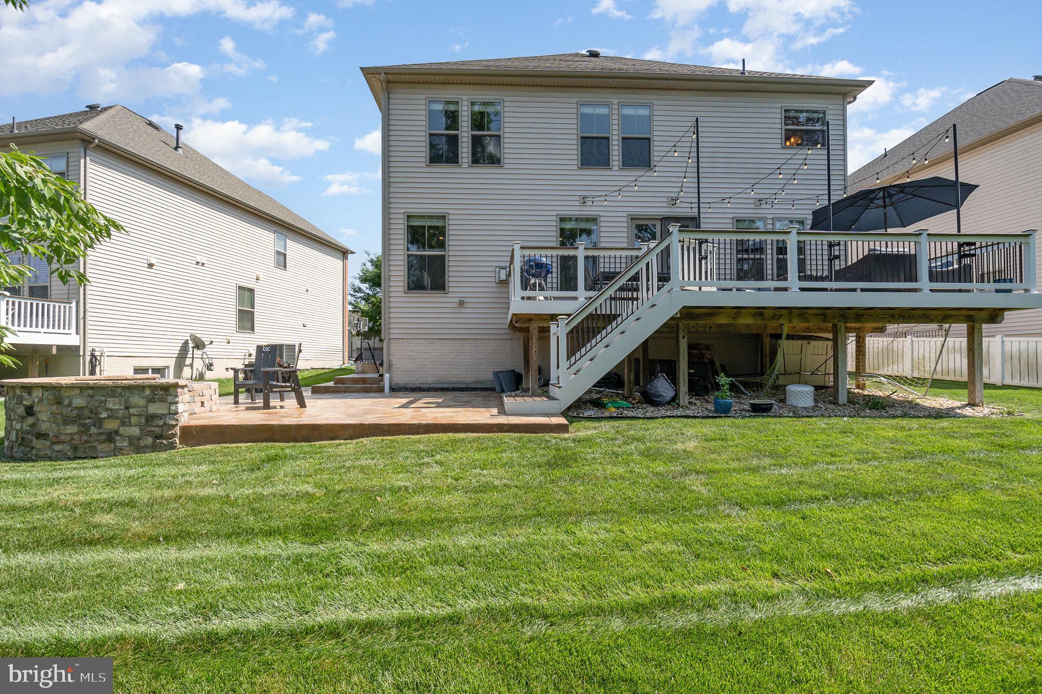 EASTVIEW AT STONE RIDGE - Residential Lease