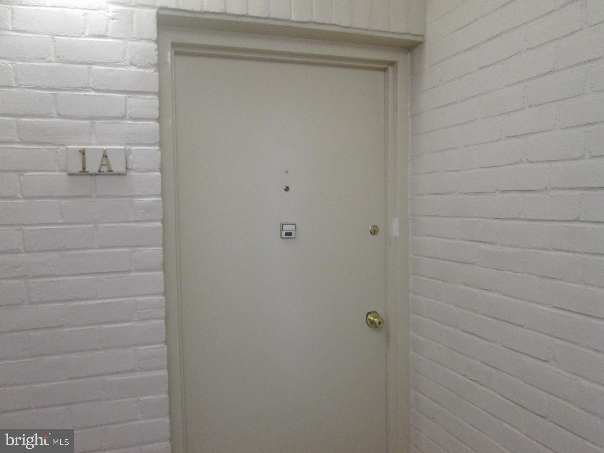 ROSSMOOR MUTUAL #7 - Residential Lease