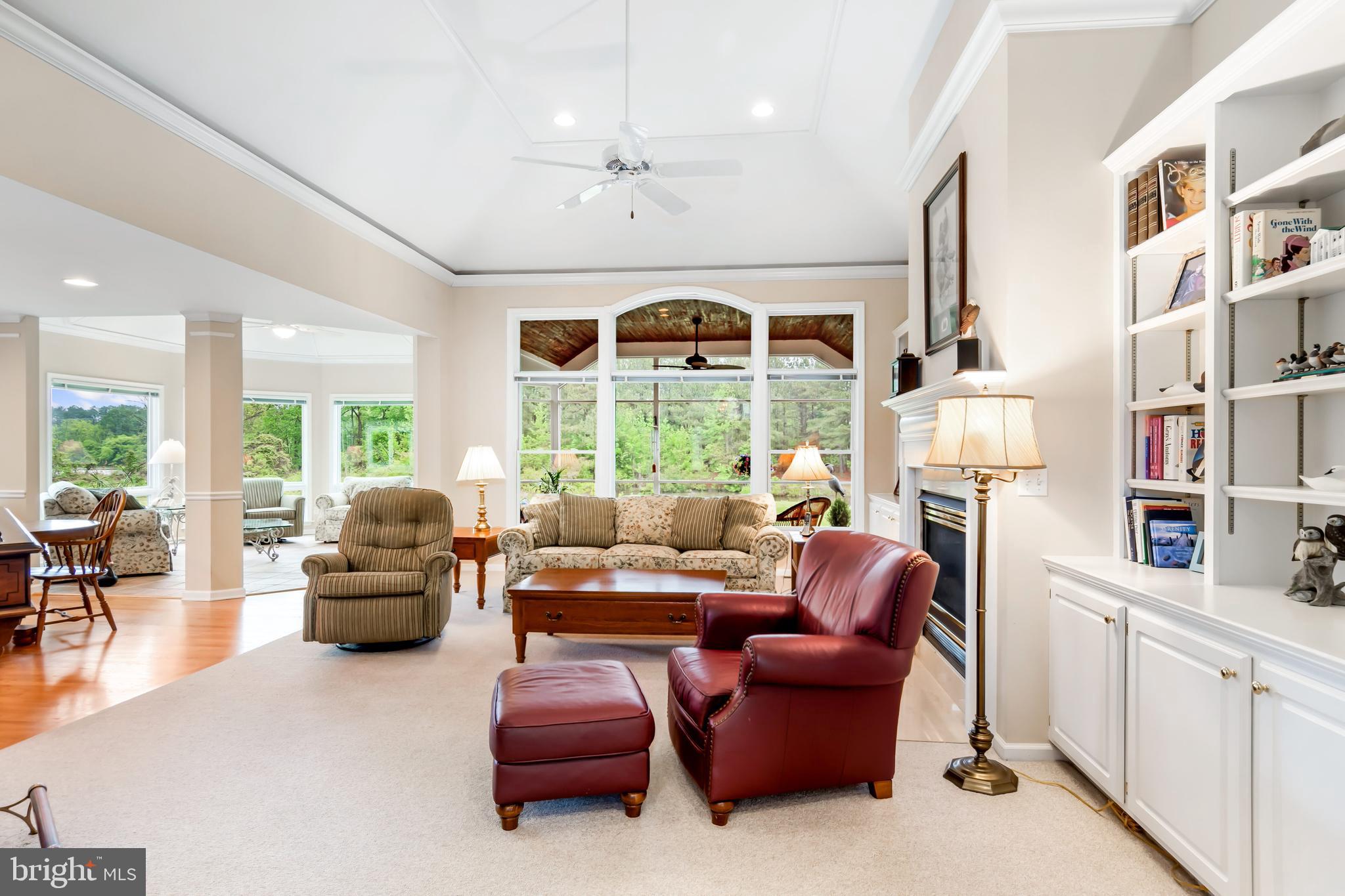 EASTON CLUB - Residential