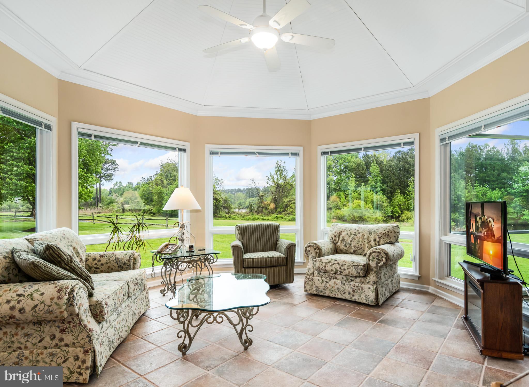 EASTON CLUB - Residential