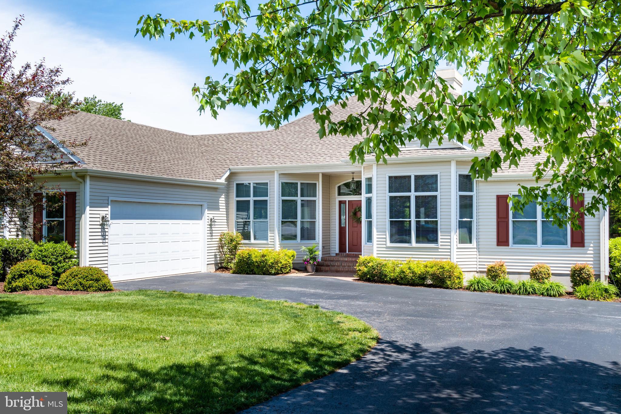 EASTON CLUB - Residential