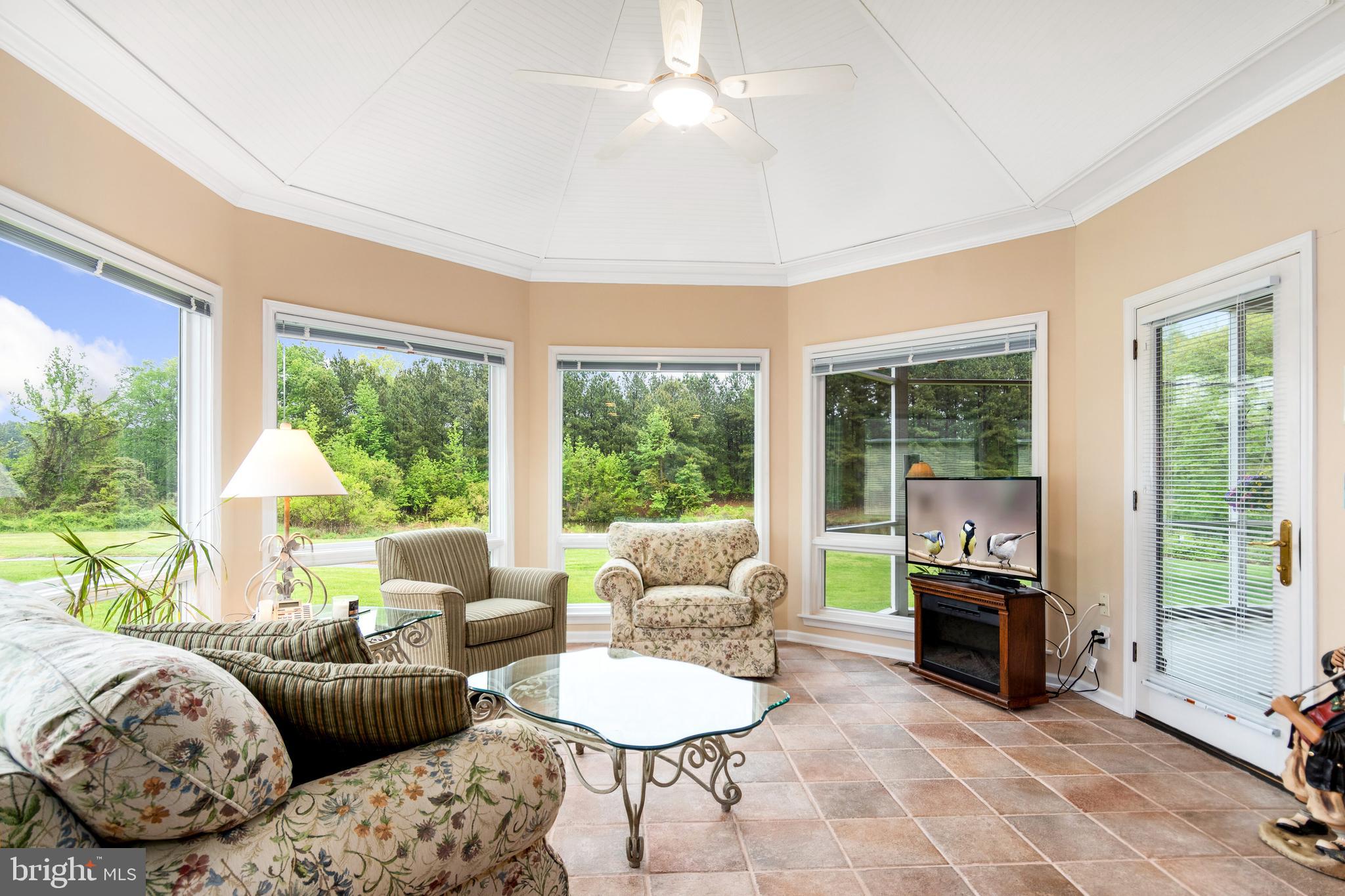 EASTON CLUB - Residential