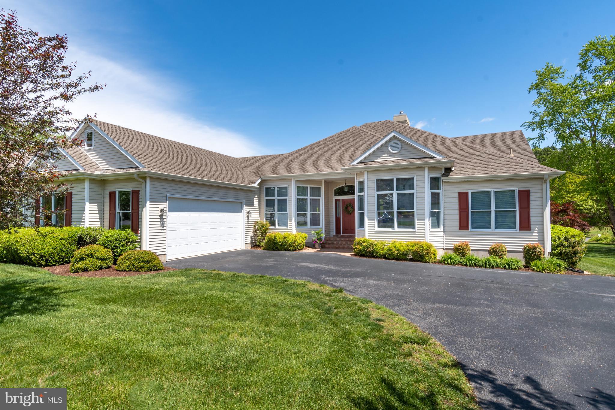 EASTON CLUB - Residential