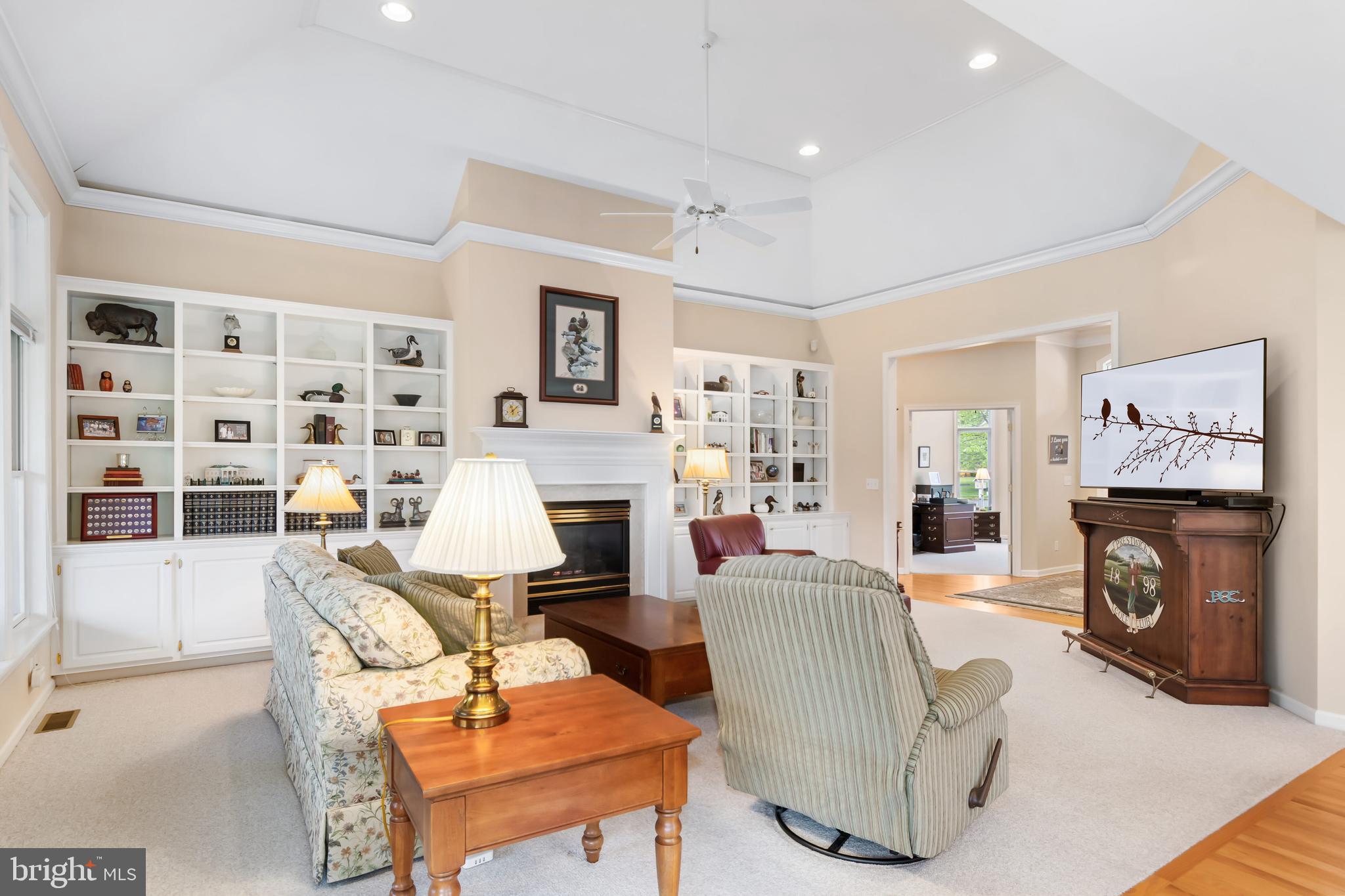 EASTON CLUB - Residential