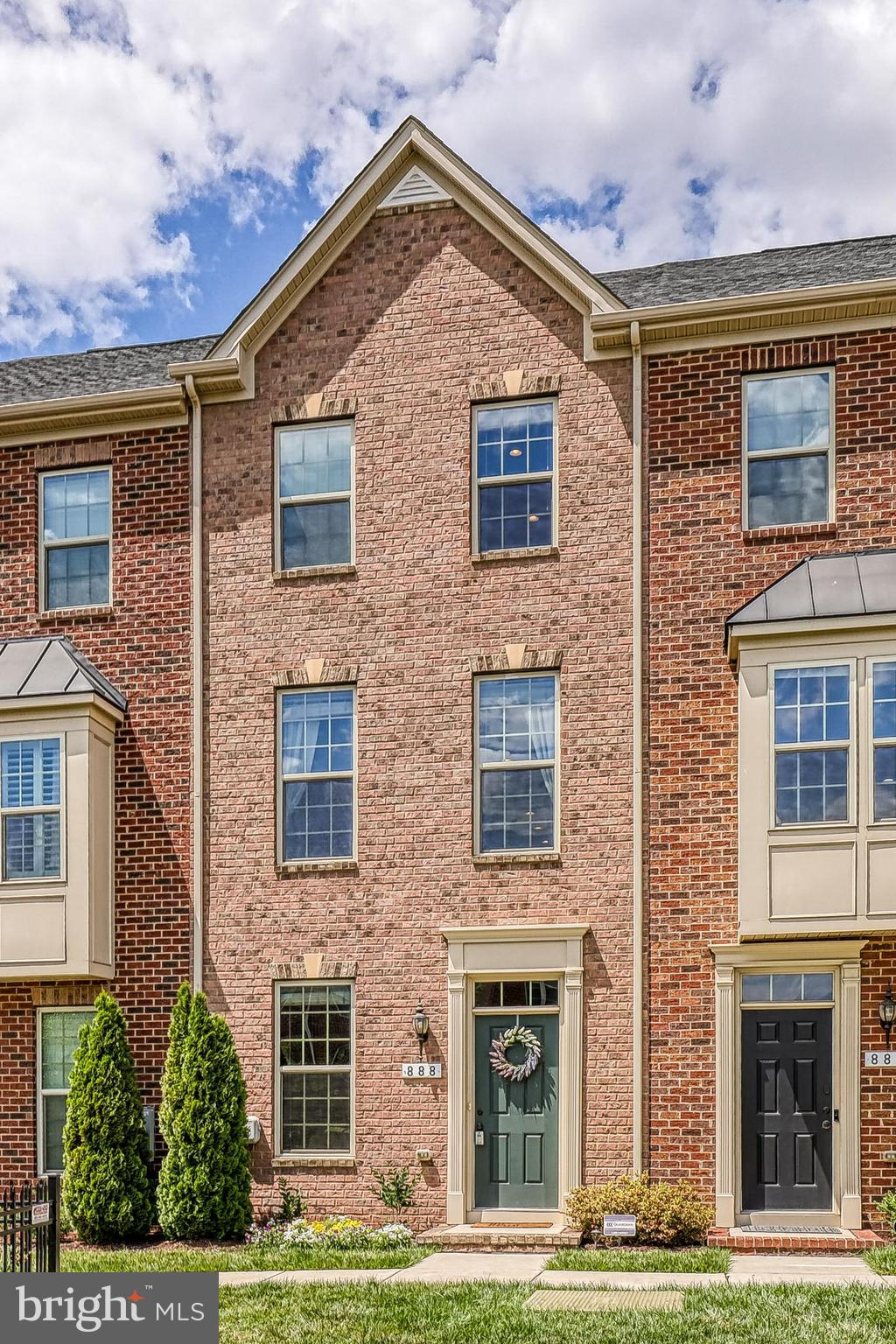 O'DONNELL SQUARE - Residential