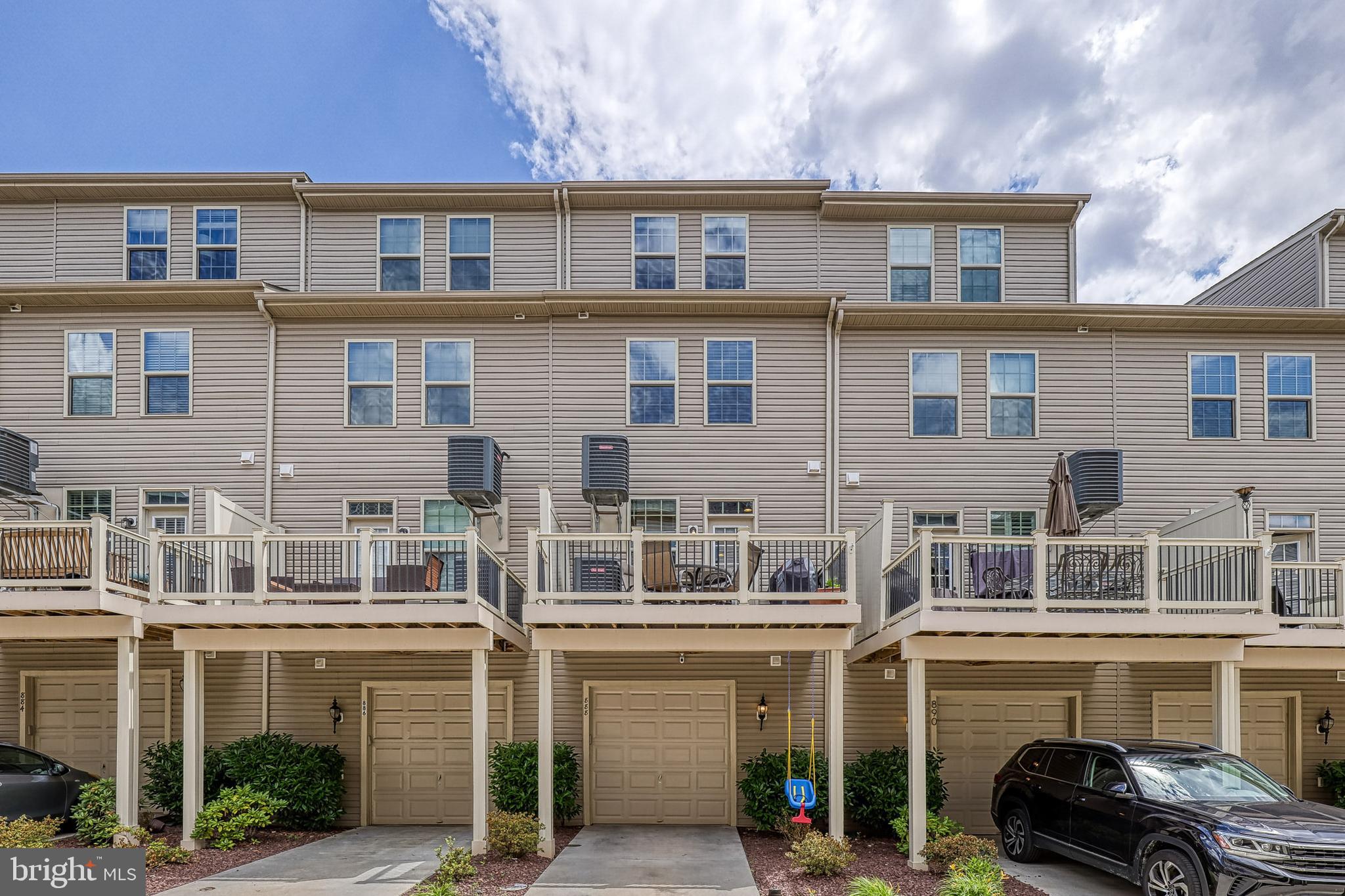 O'DONNELL SQUARE - Residential