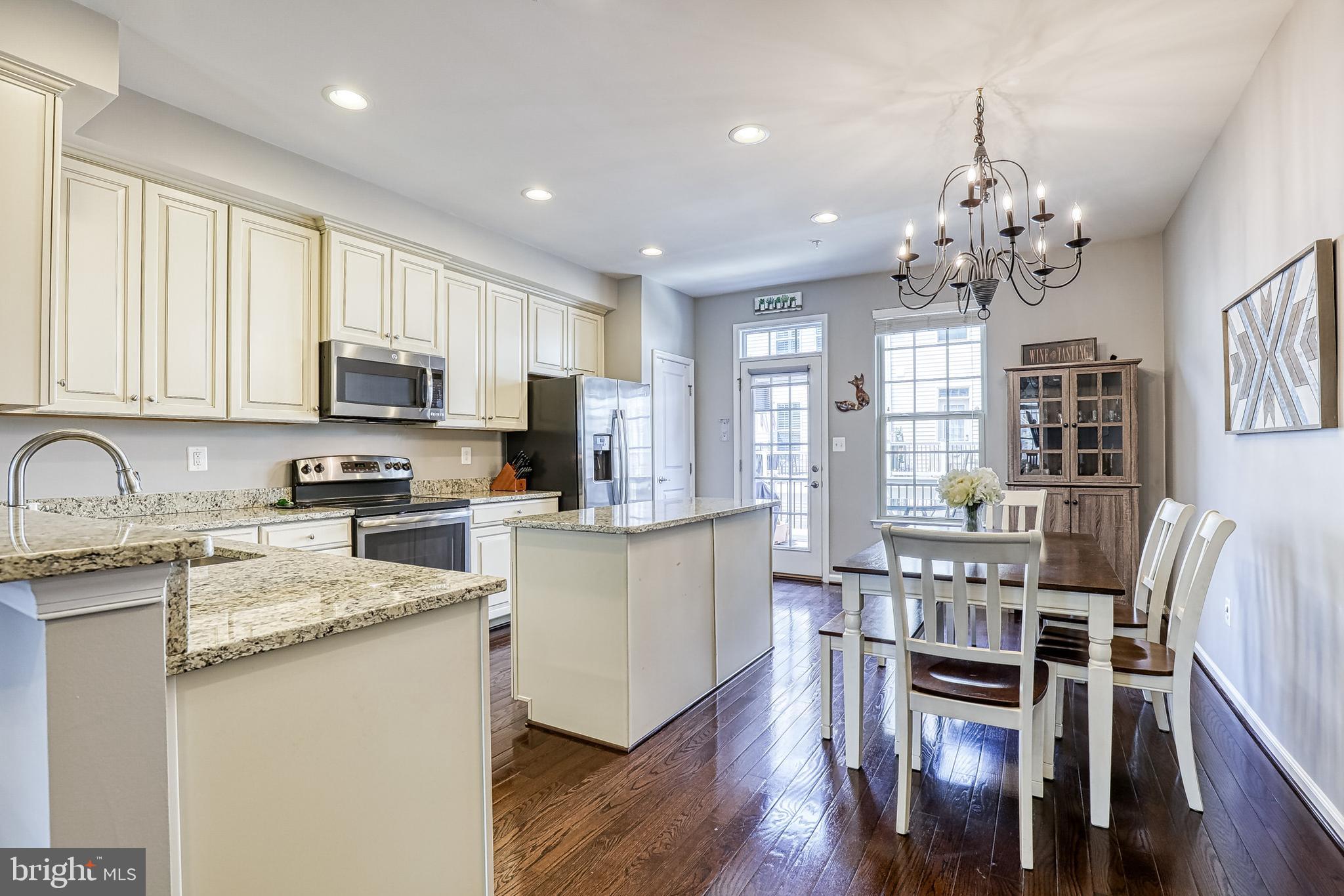 O'DONNELL SQUARE - Residential