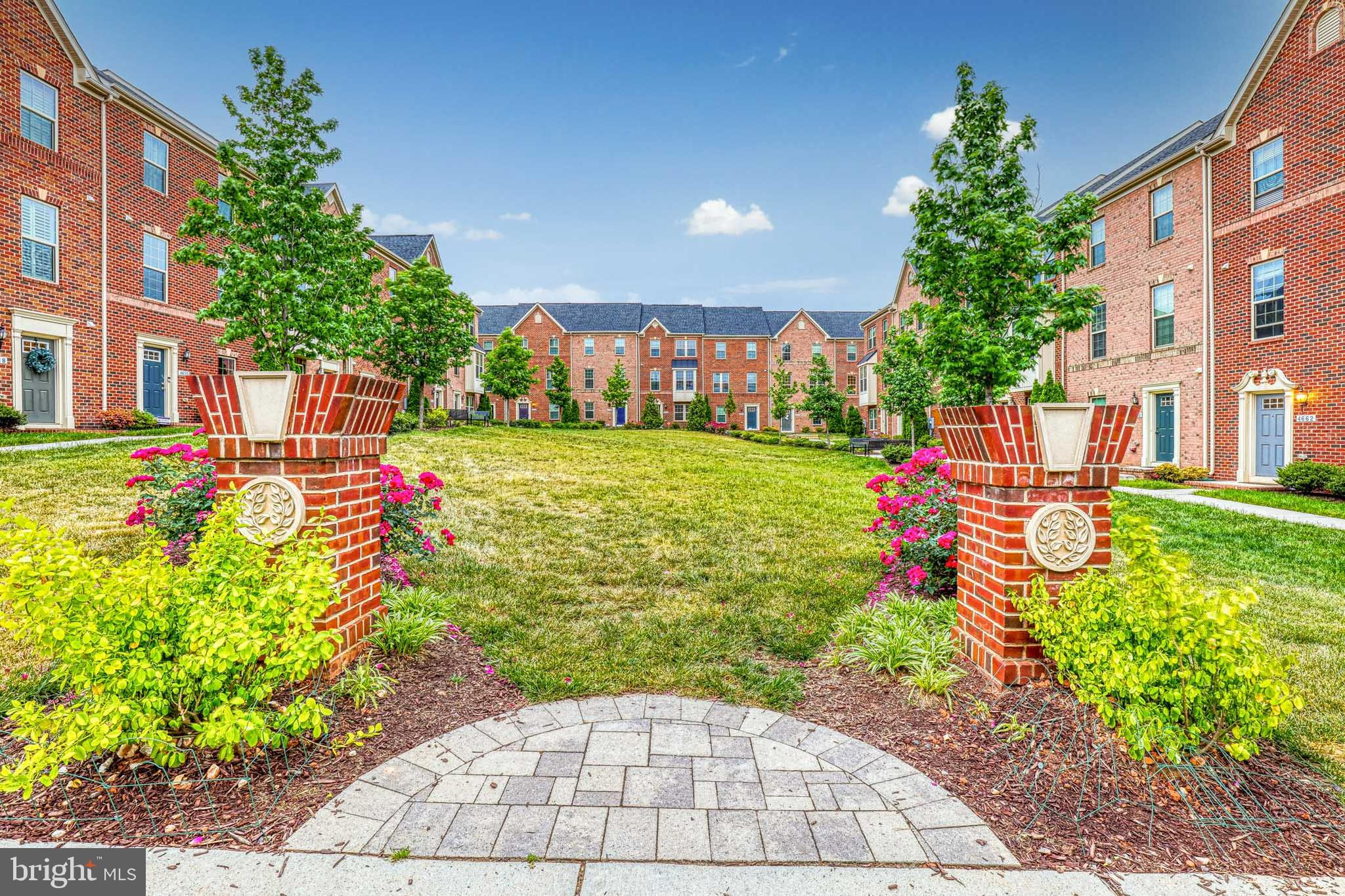 O'DONNELL SQUARE - Residential