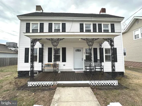 MLS: NJCB2022982