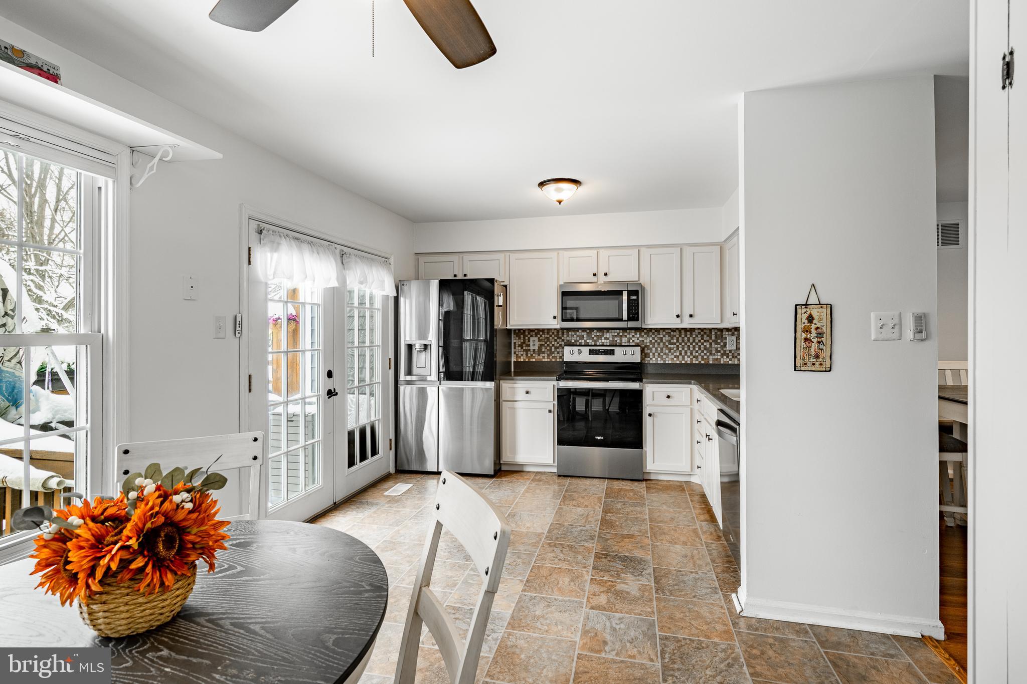 MARSH HARBOUR - Residential